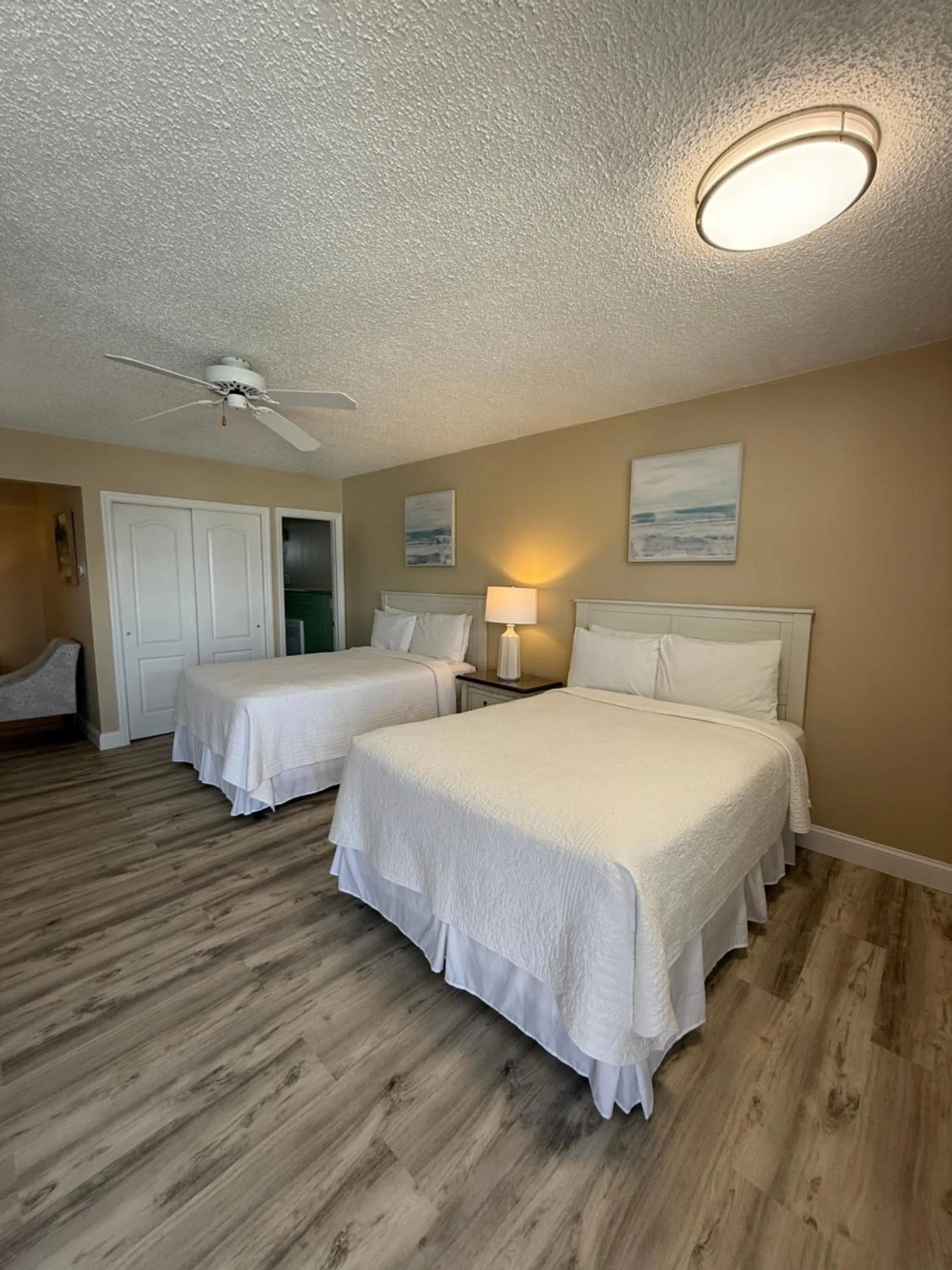 Standard Double Suite in Point Pleasant Manor