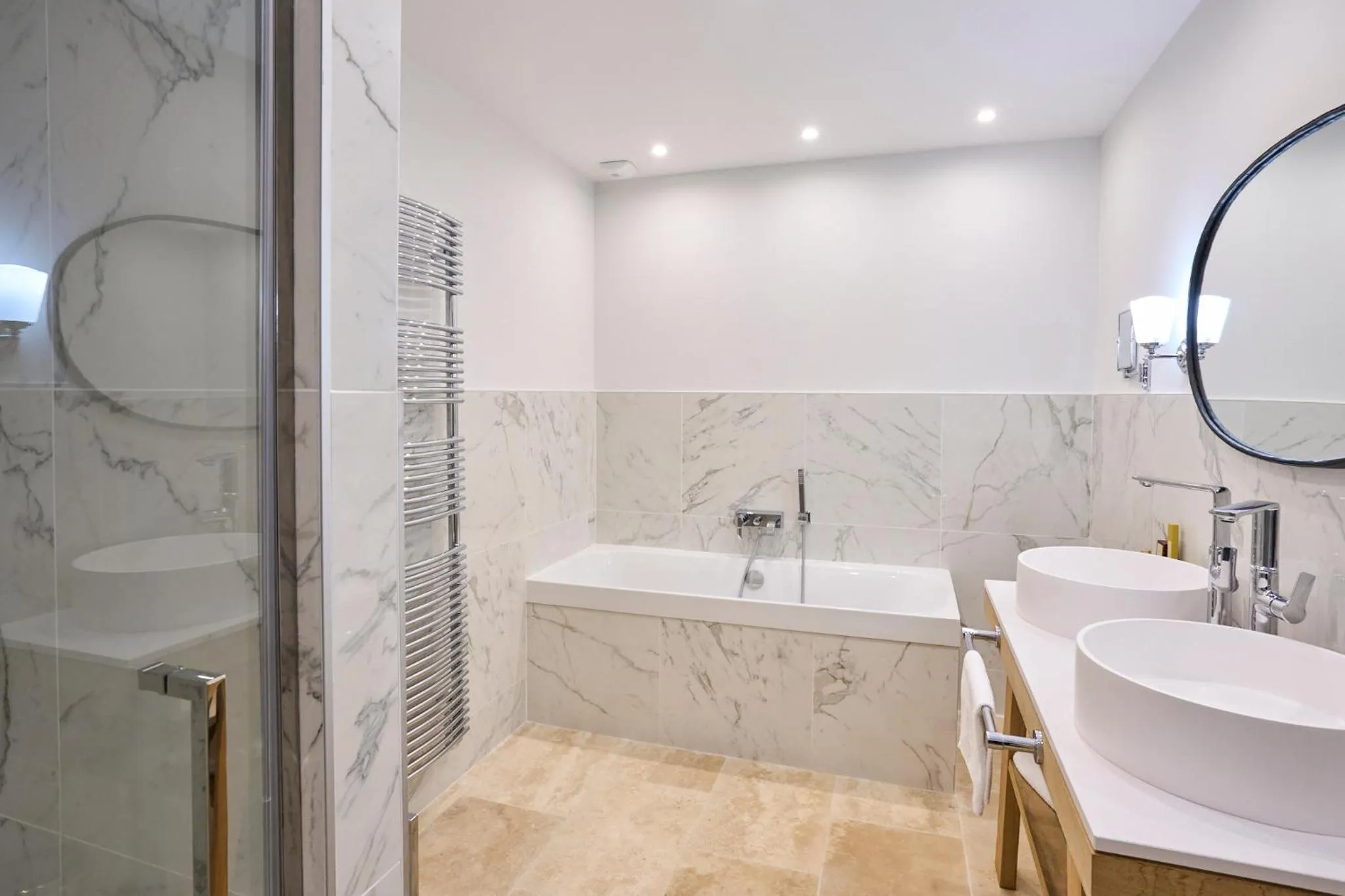 Bathroom in Domaine de la Commanderie de Ballan