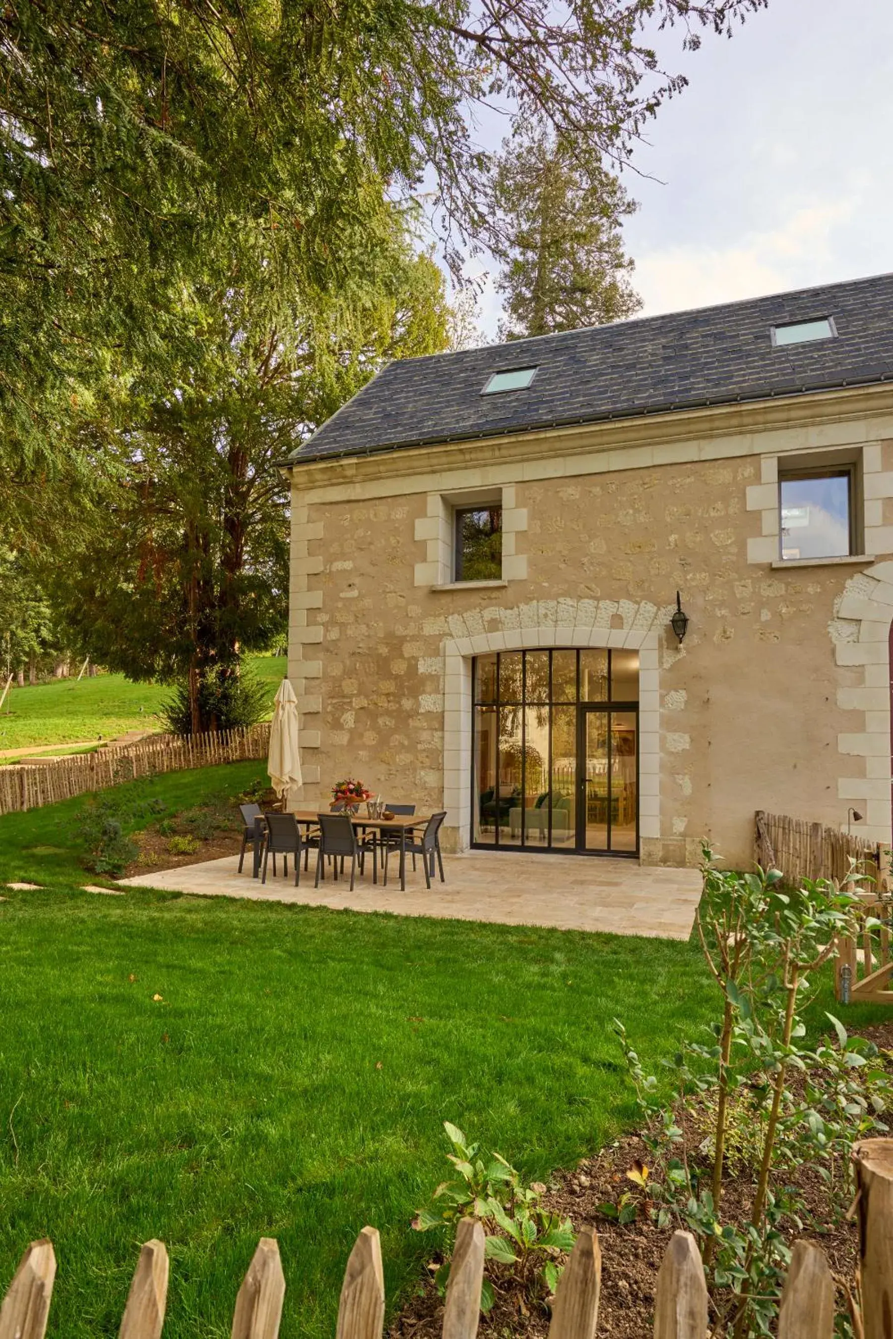 Facade/entrance in Domaine de la Commanderie de Ballan Facade/entrance in Domaine de la Commanderie de Ballan