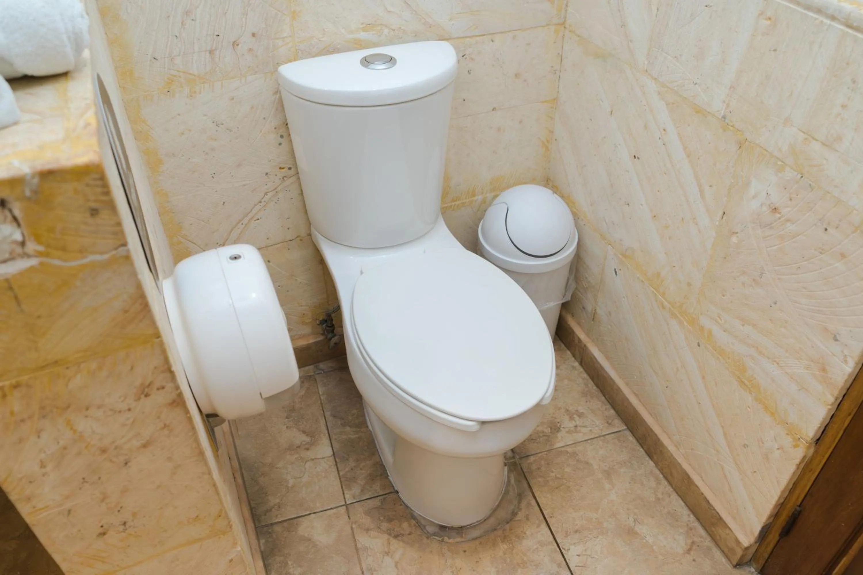 Toilet in Viajero Oaxaca Hostel