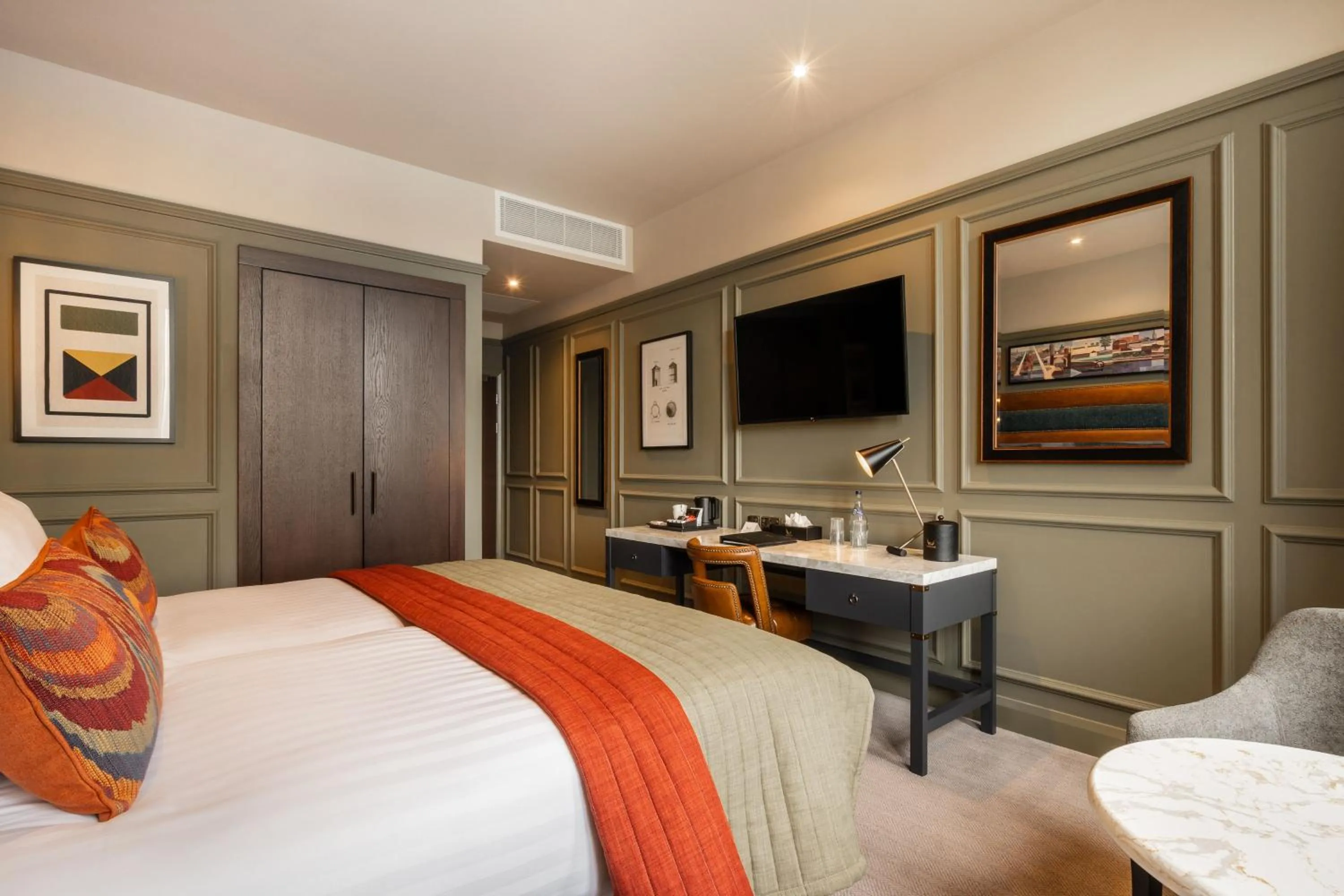 Bed in The Ebrington Hotel