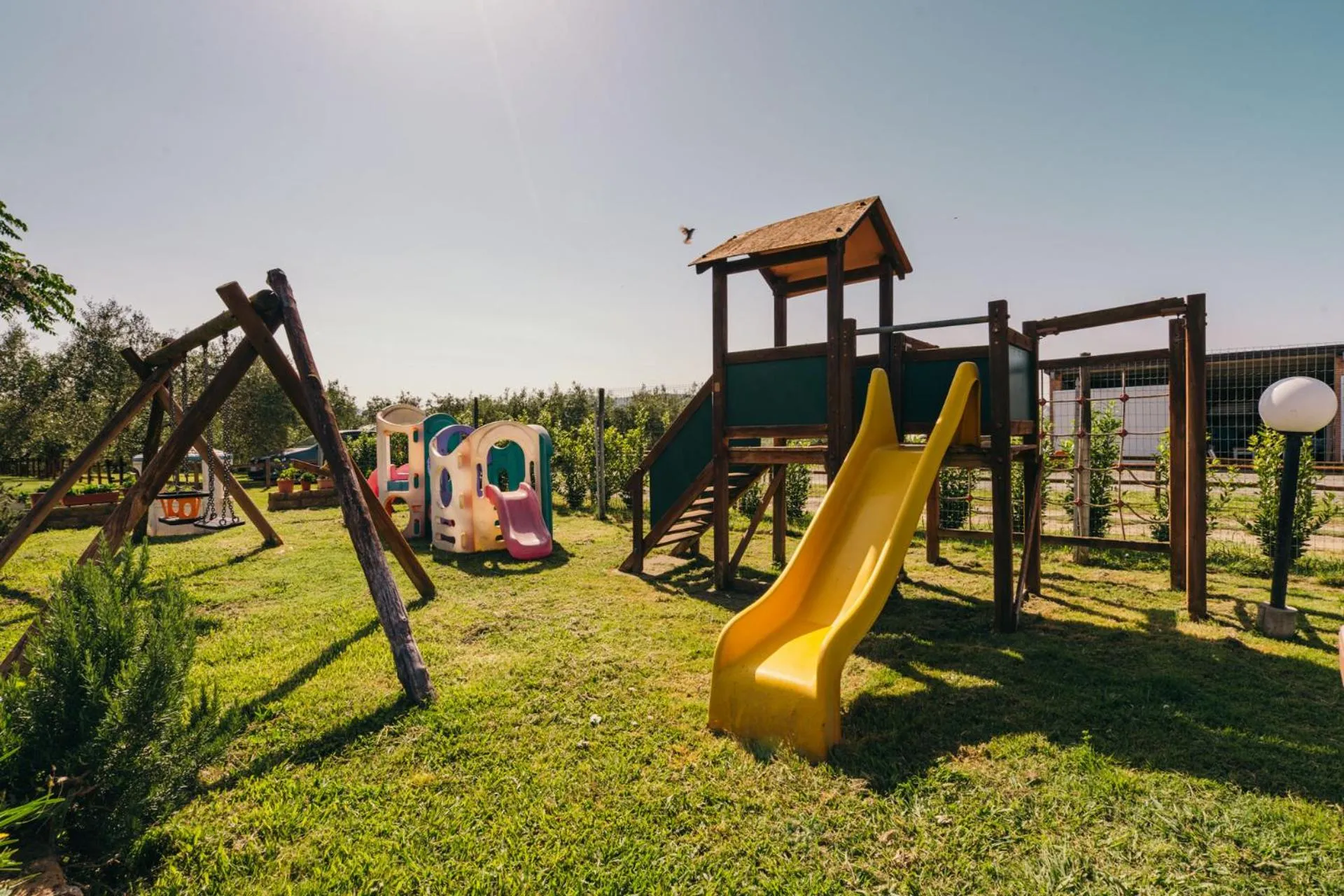 Children play ground in Agriturismo il Laghetto