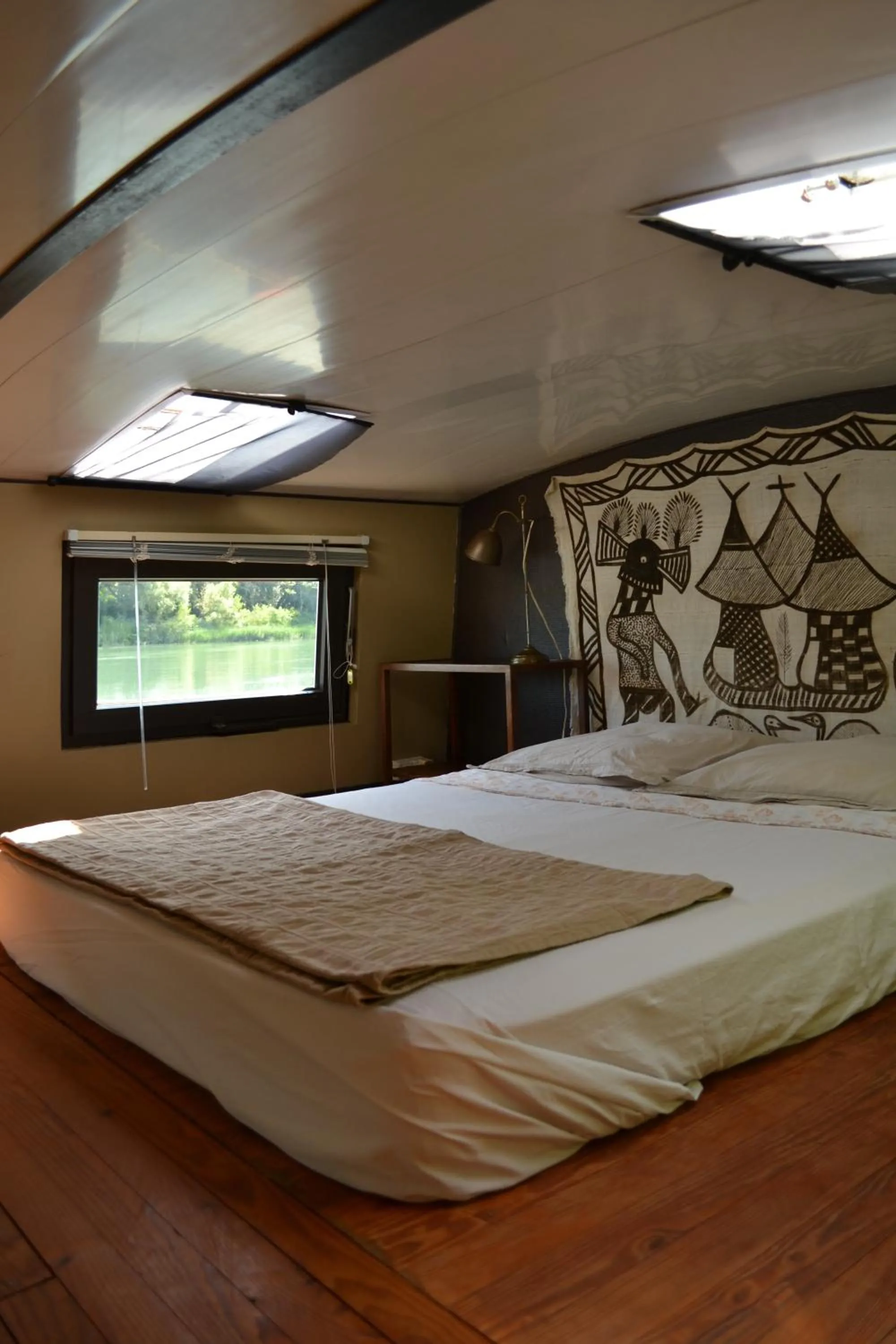 Bed in Péniche Espoir