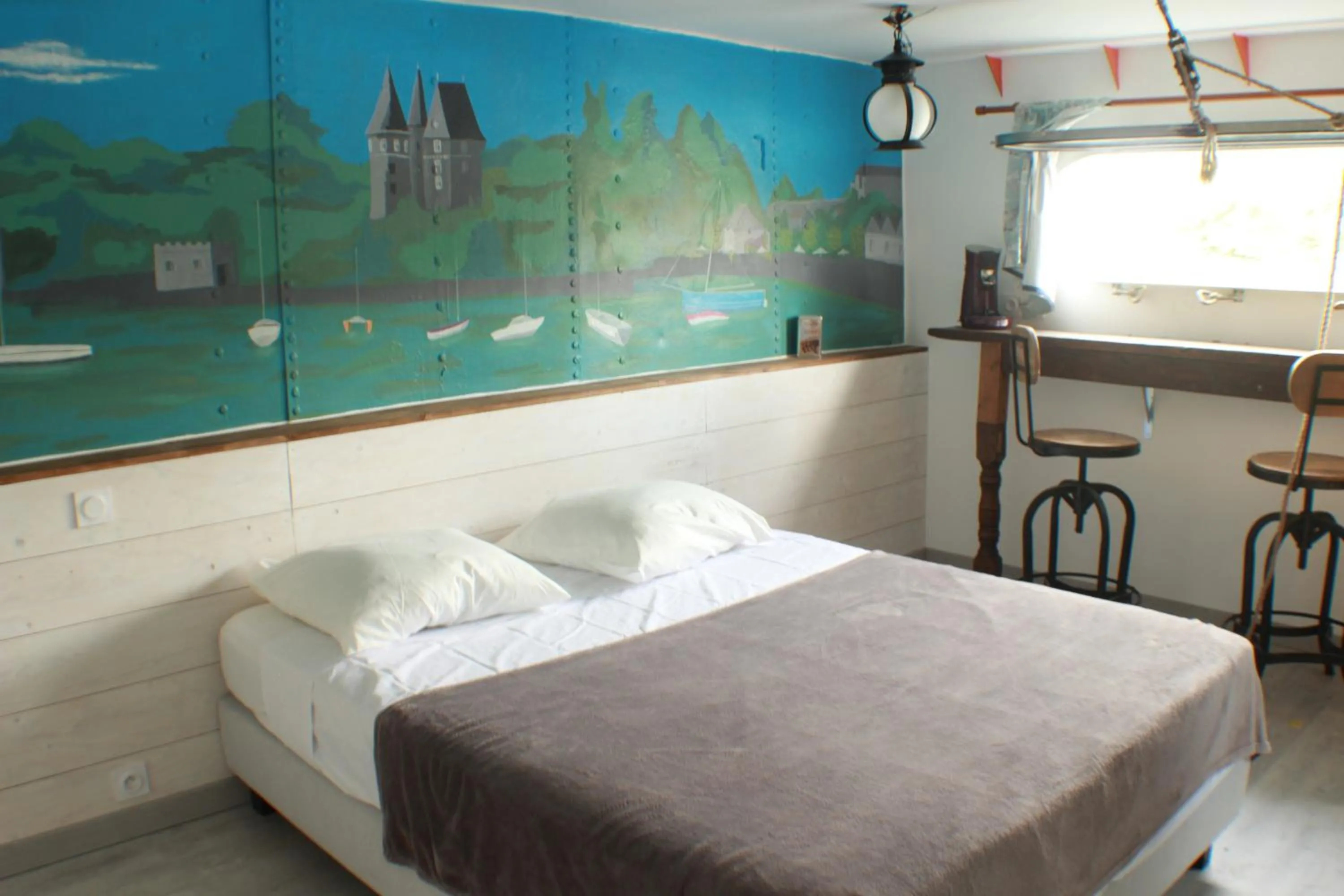Bed in Péniche Espoir