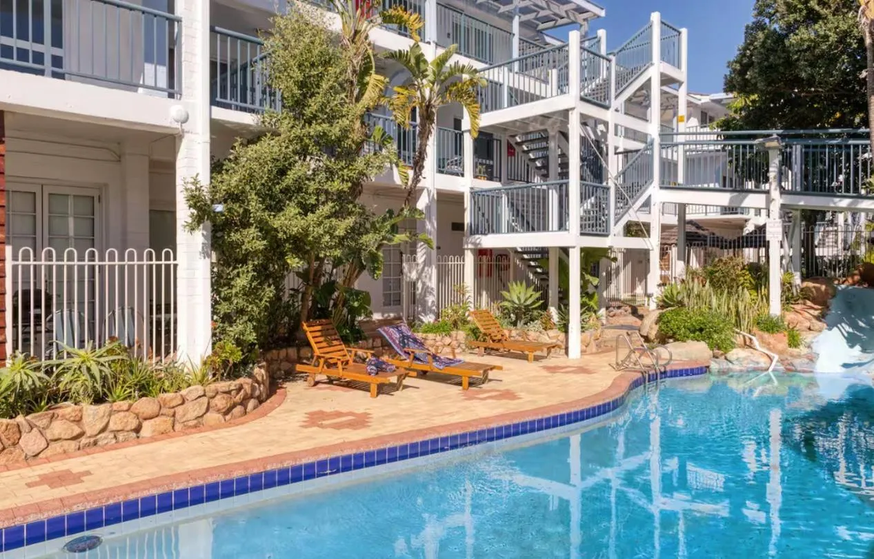 Coastal Breeze 2bedrm 2bath Pool & Slide