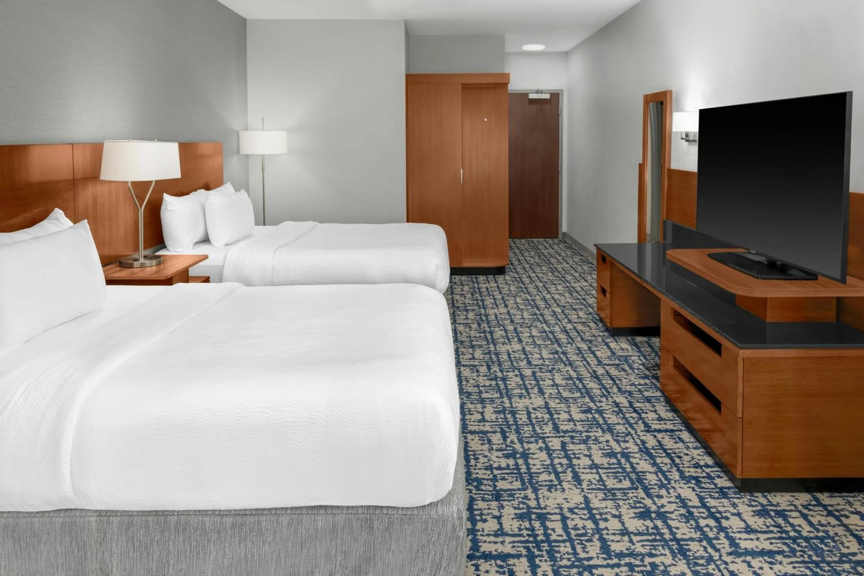 Bedroom, Bed in Fairfield Inn and Suites by Marriott Calhoun