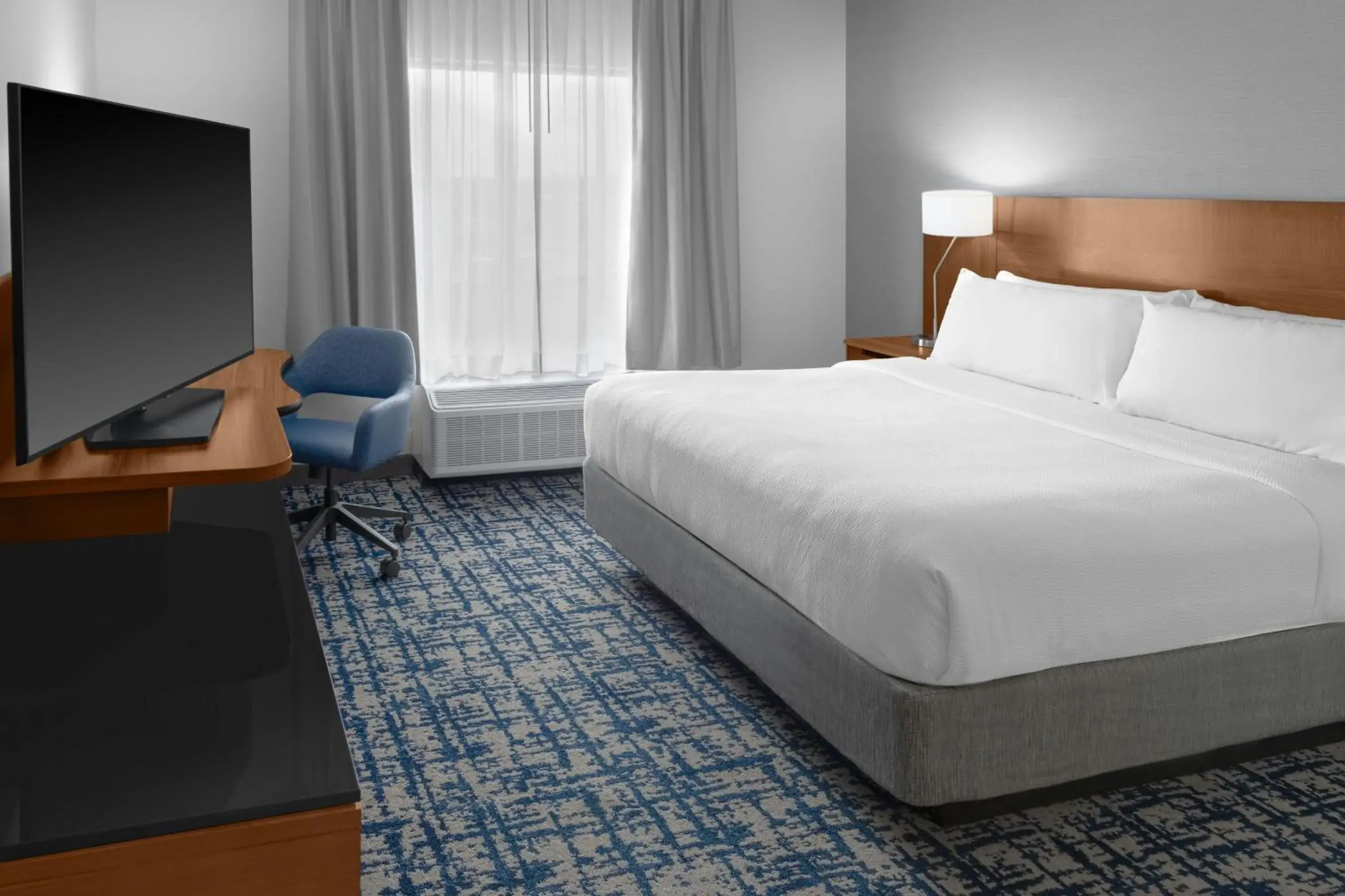 King Room in Fairfield Inn and Suites by Marriott Calhoun King Room in Fairfield Inn and Suites by Marriott Calhoun