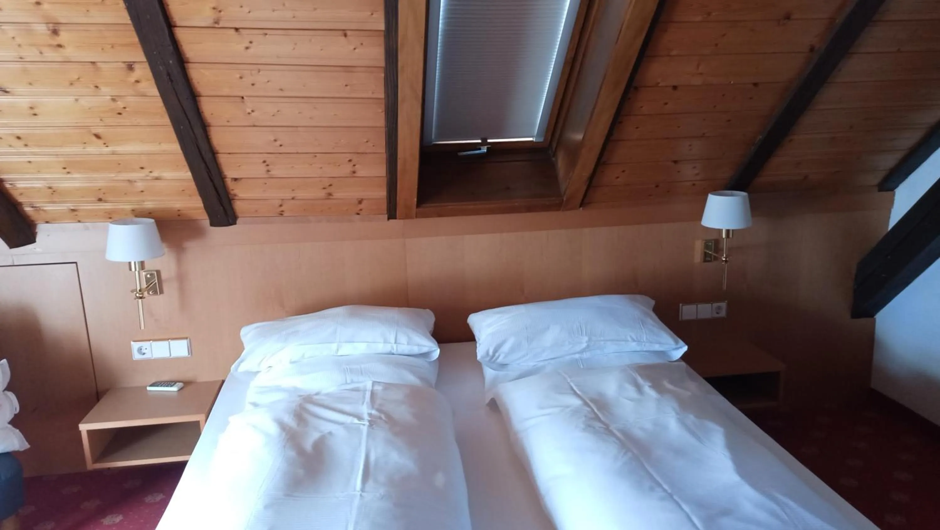 Bed in Gasthof Hirsch