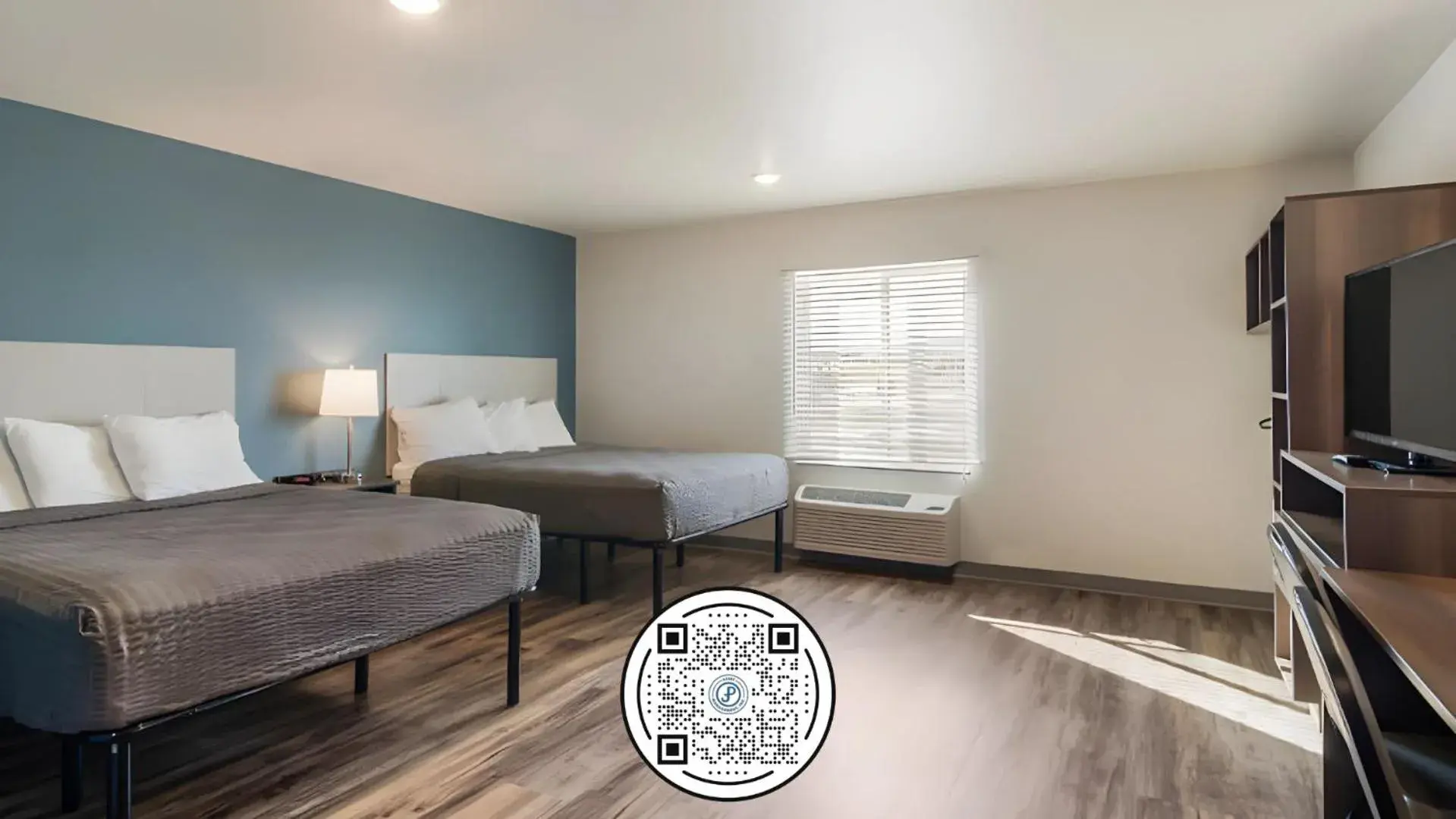 Queen Suite with Two Queen Beds - Non Smoking in WoodSpring Suites Libertyville - Chicago Queen Suite with Two Queen Beds - Non Smoking in WoodSpring Suites Libertyville - Chicago