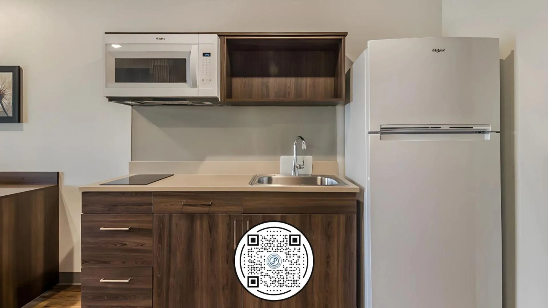 kitchen in WoodSpring Suites Libertyville - Chicago