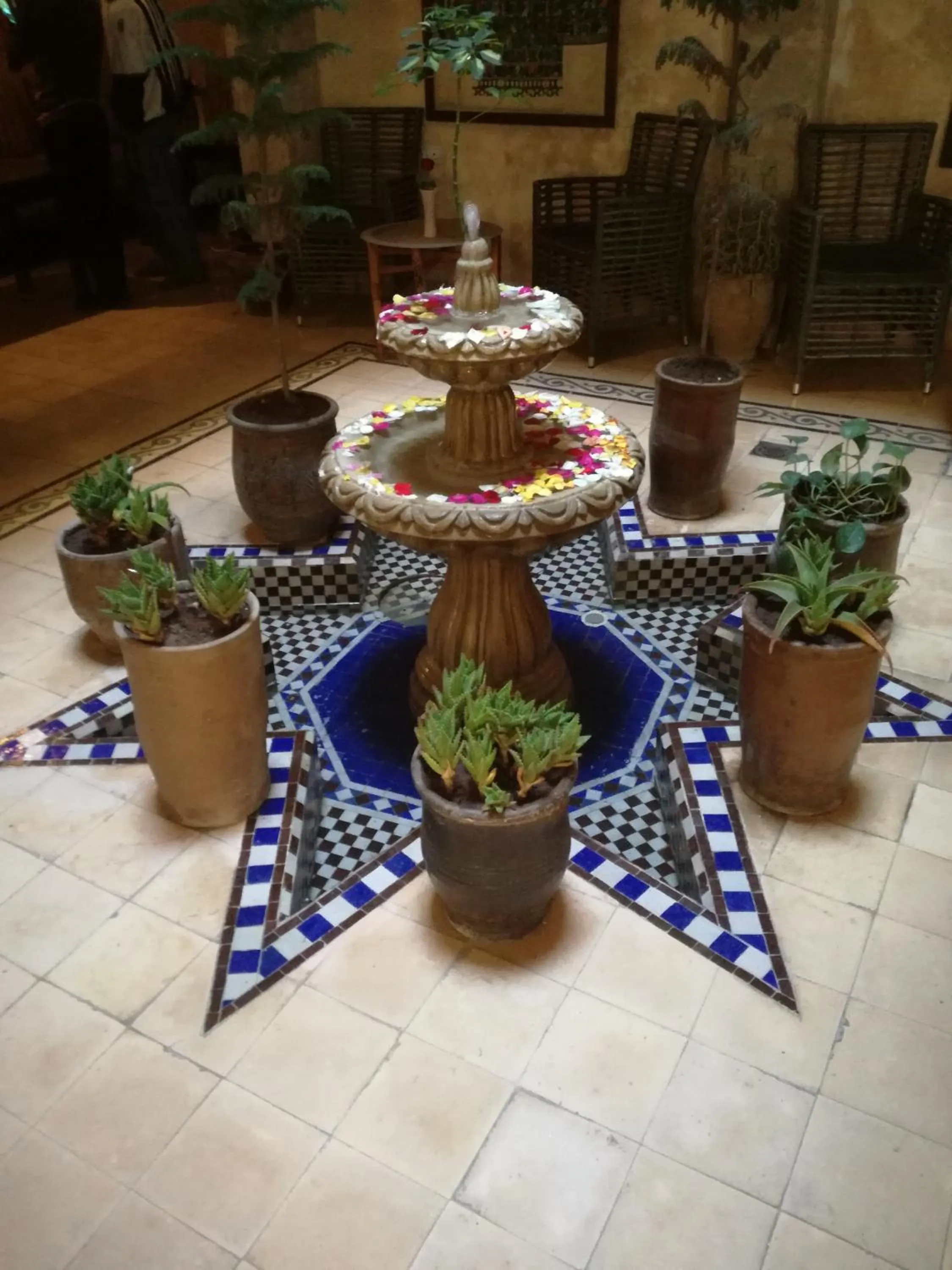 Patio in Hotel Riad Ben Atar