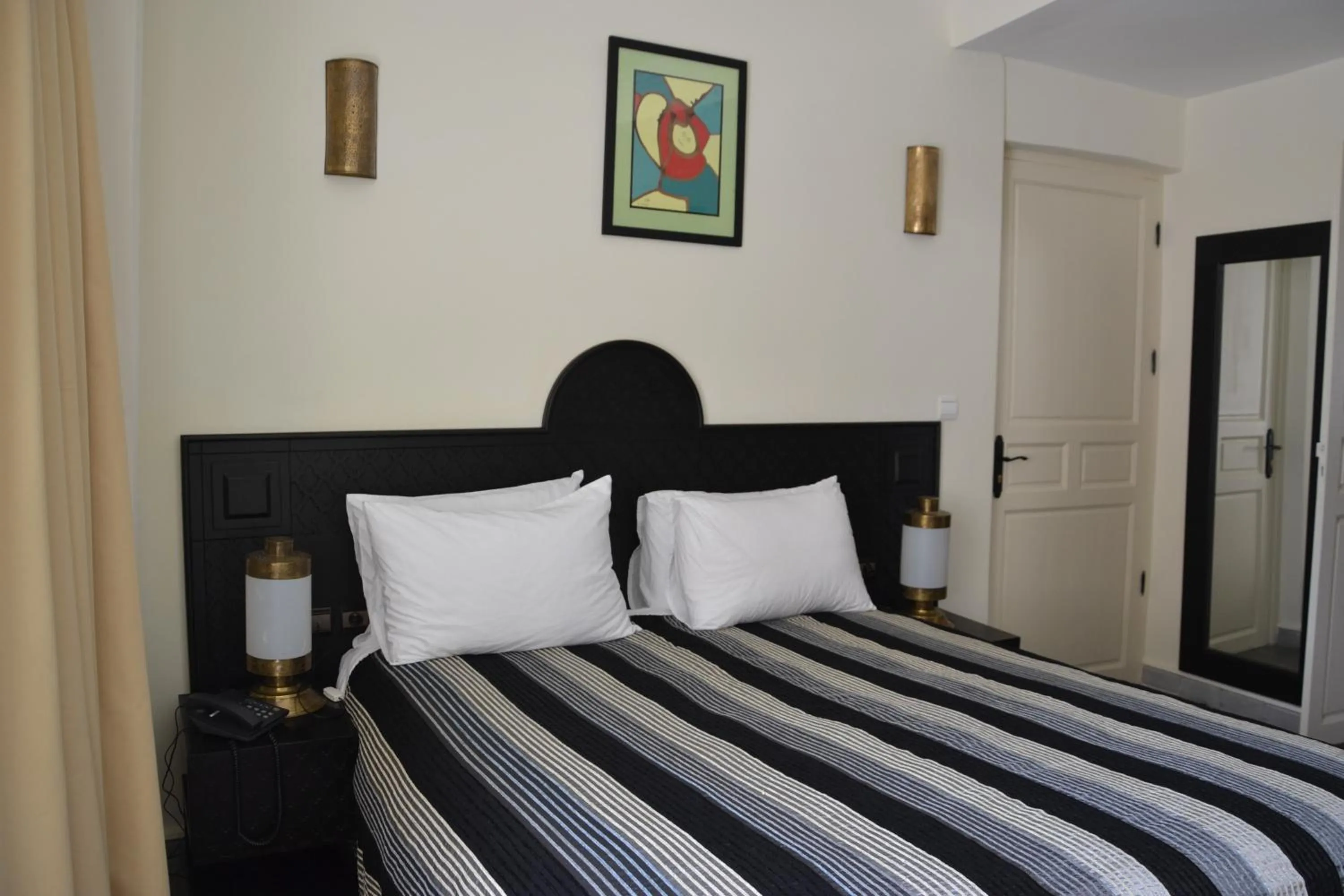 Bed in Hotel Riad Ben Atar