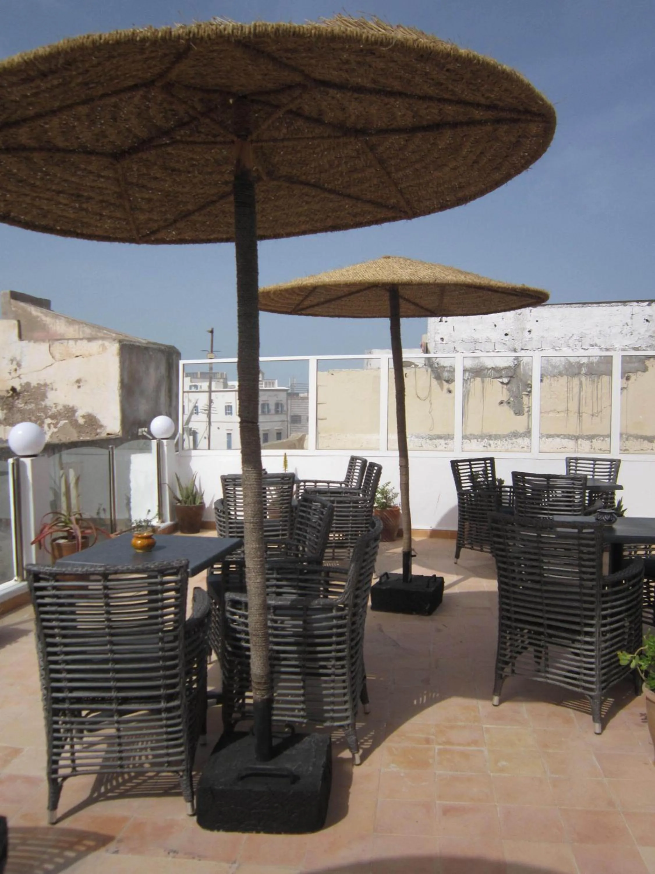 Restaurant/places to eat in Hotel Riad Ben Atar