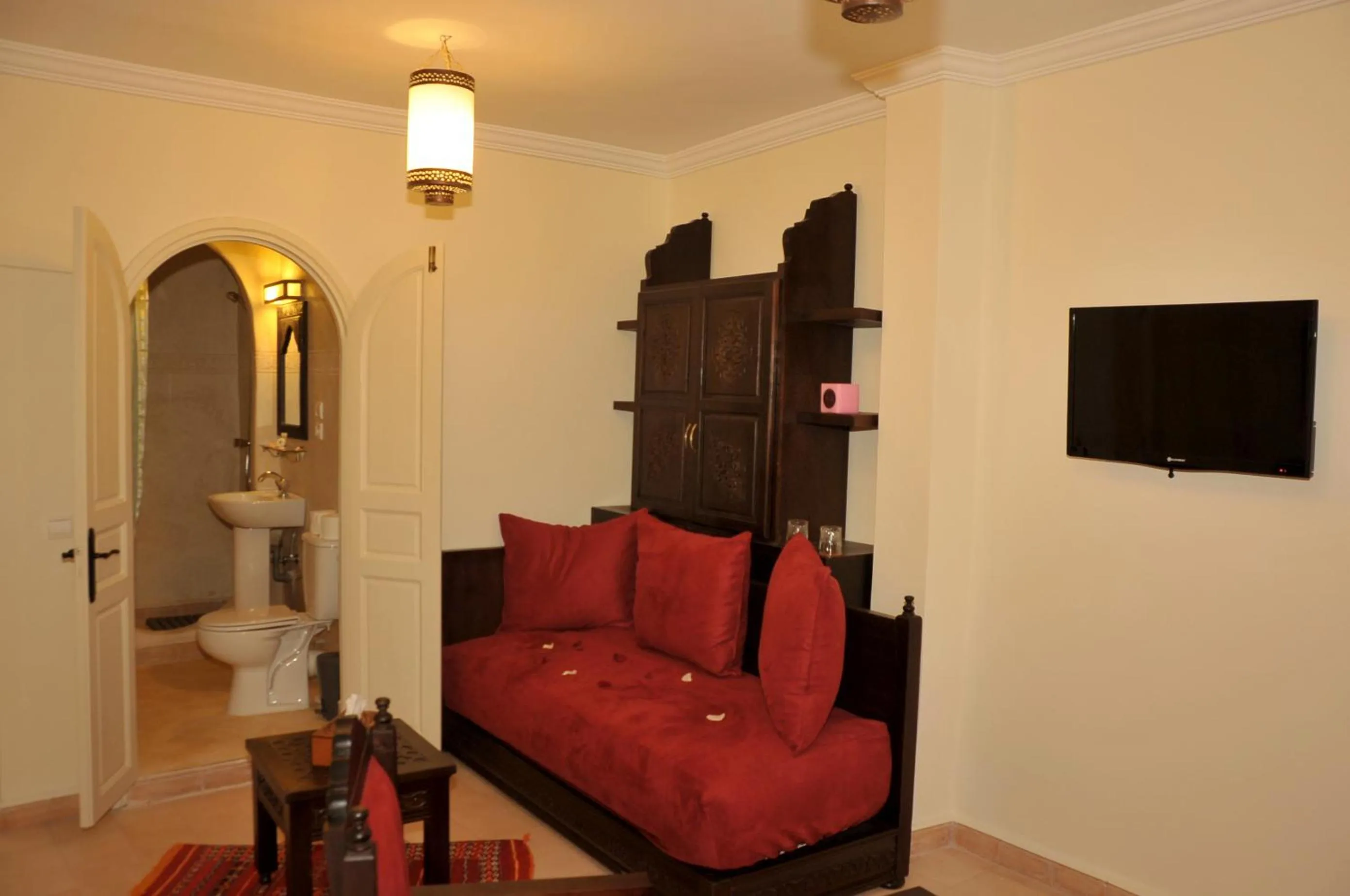 Seating area in Hotel Riad Ben Atar