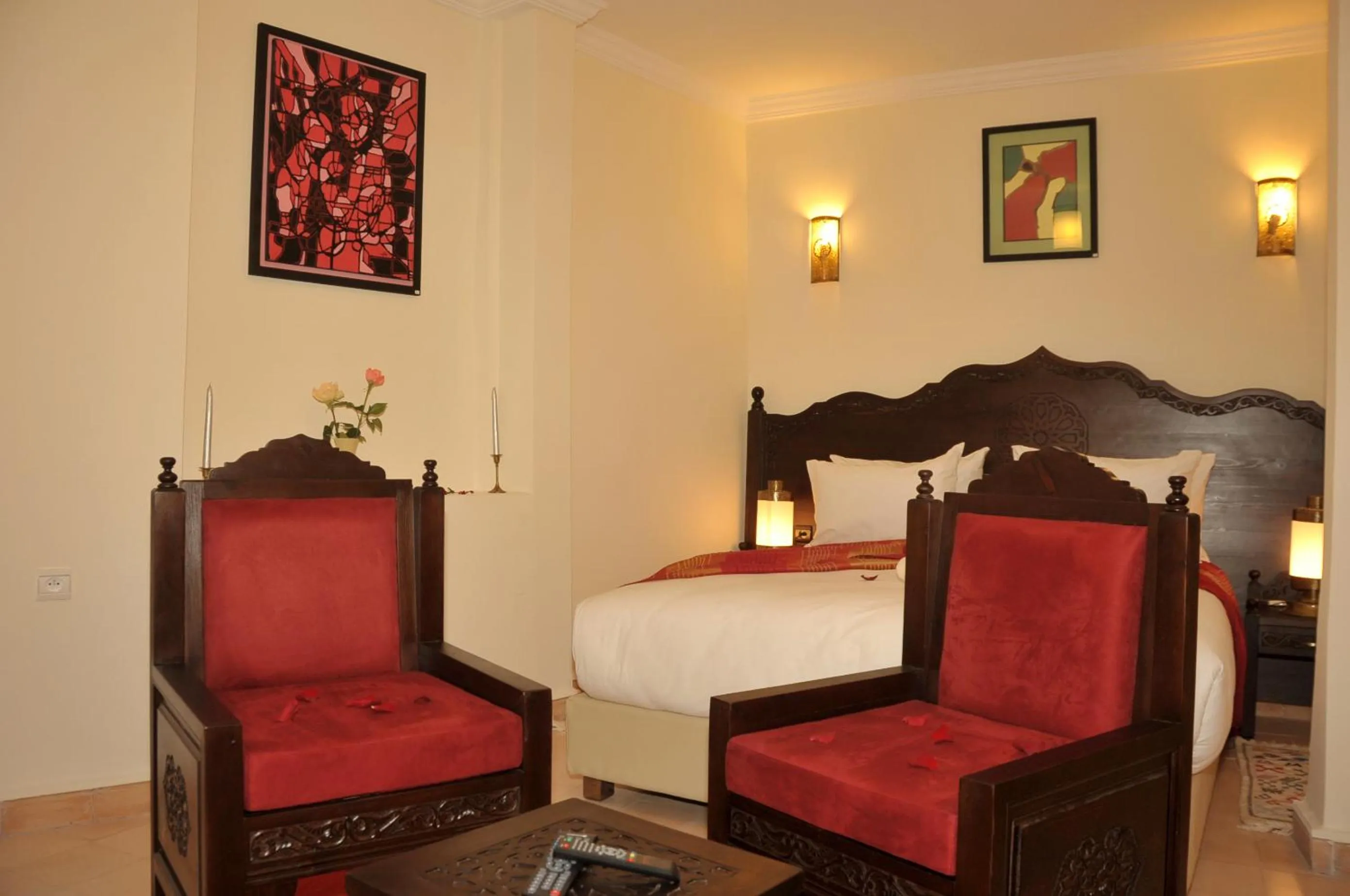 Photo of the whole room in Hotel Riad Ben Atar