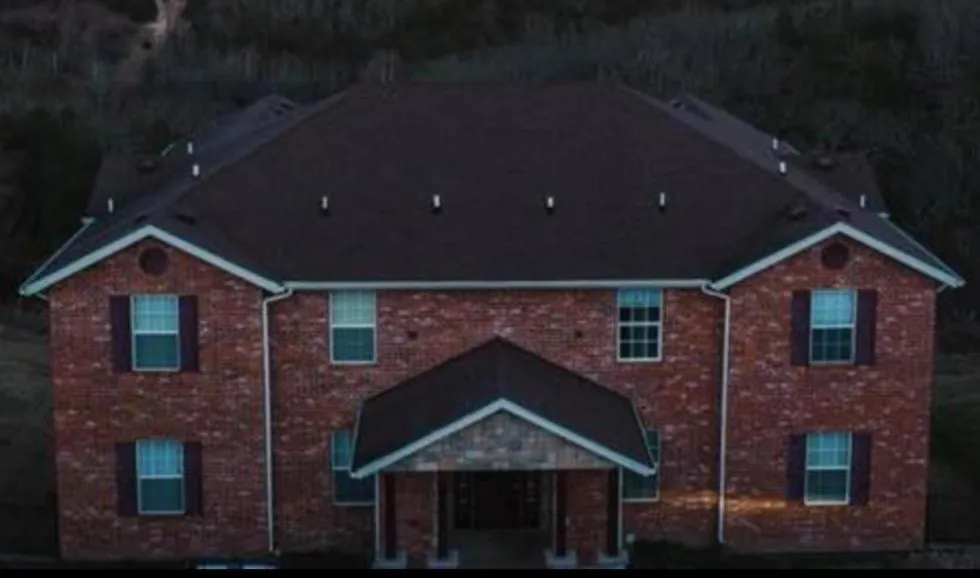 Property building in Luxury Modern Condo by the Lake - Breezy Escape