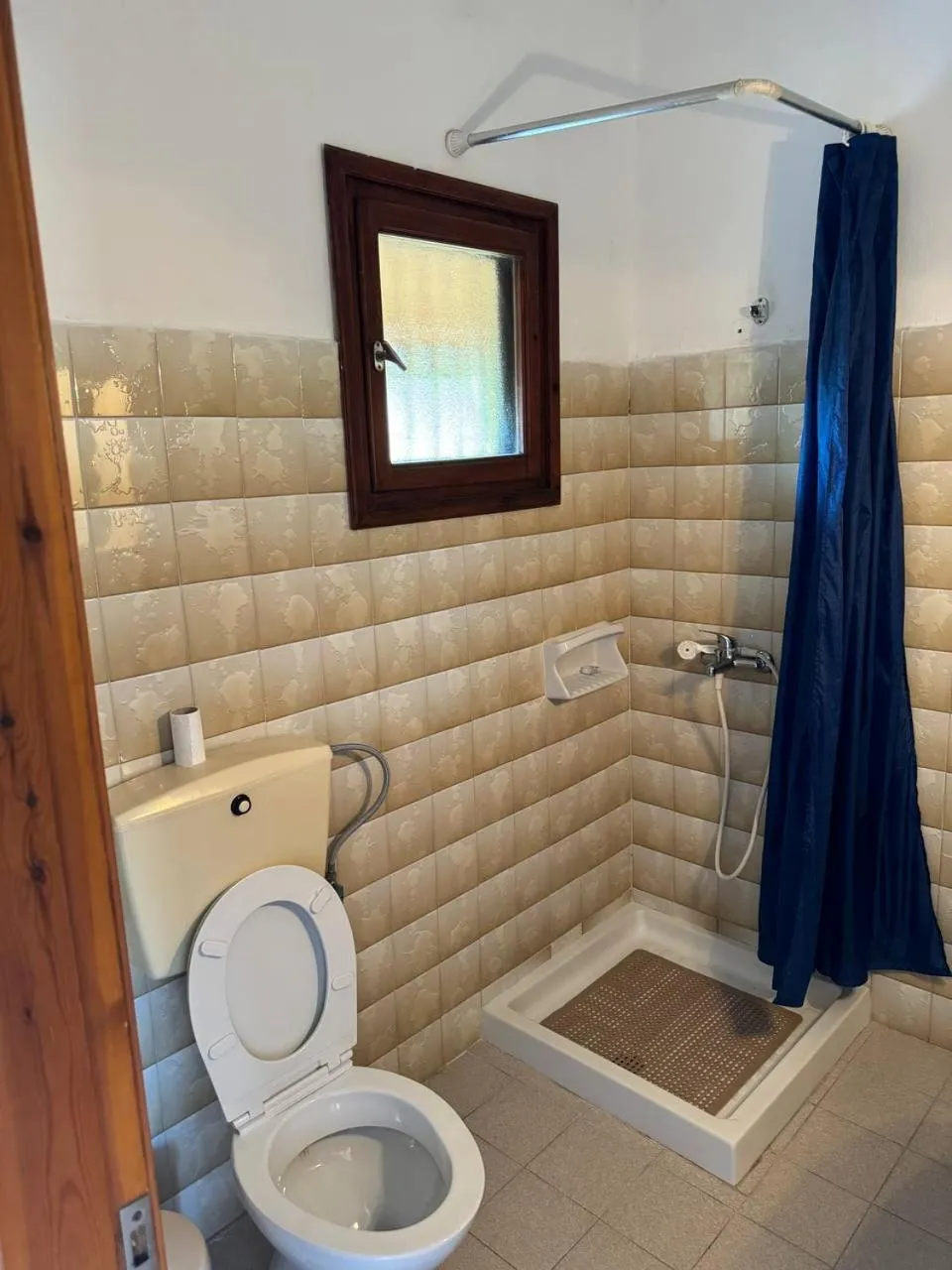 Public Bath in Gian Petro Apartments