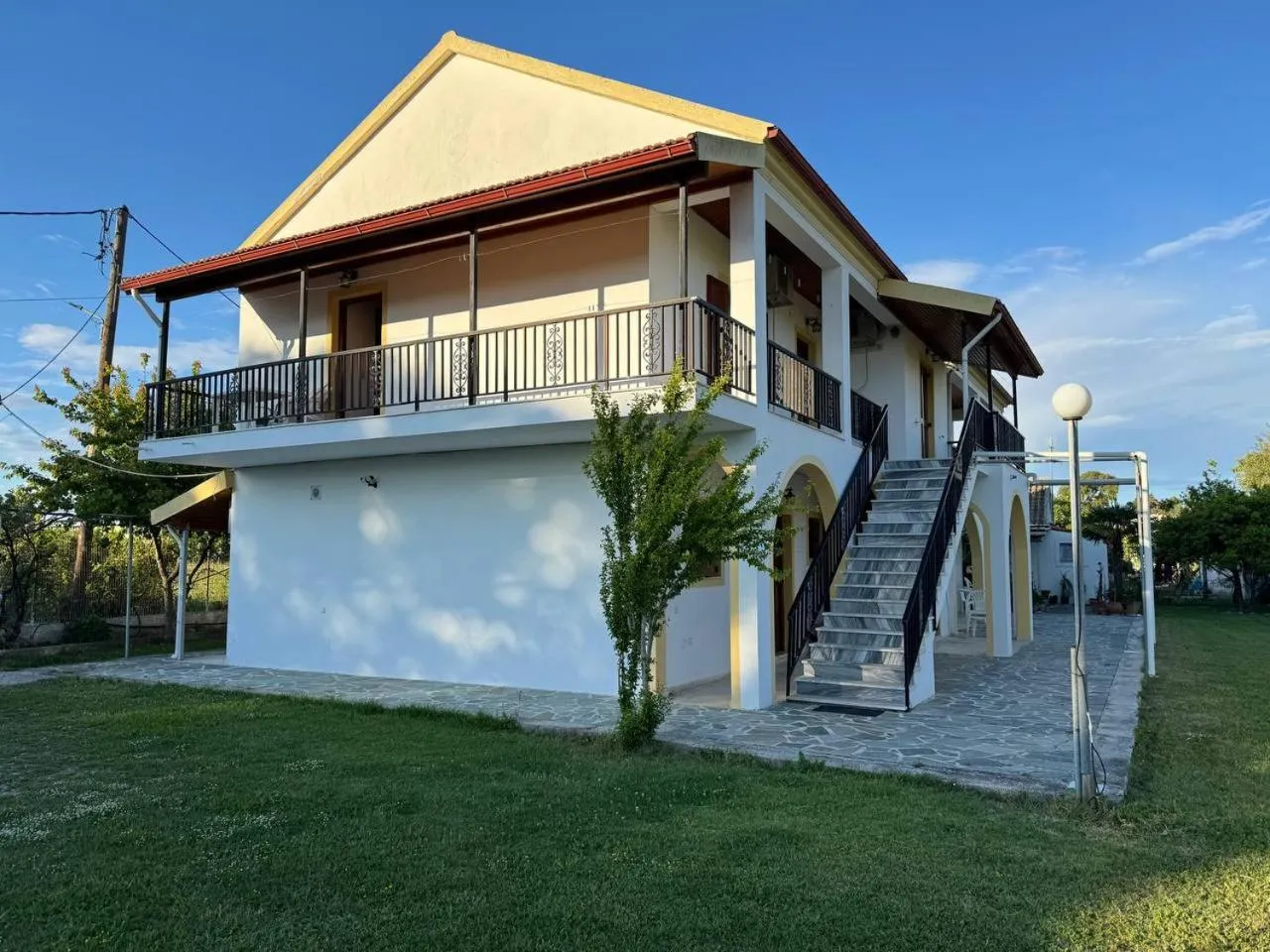 Property building in Gian Petro Apartments