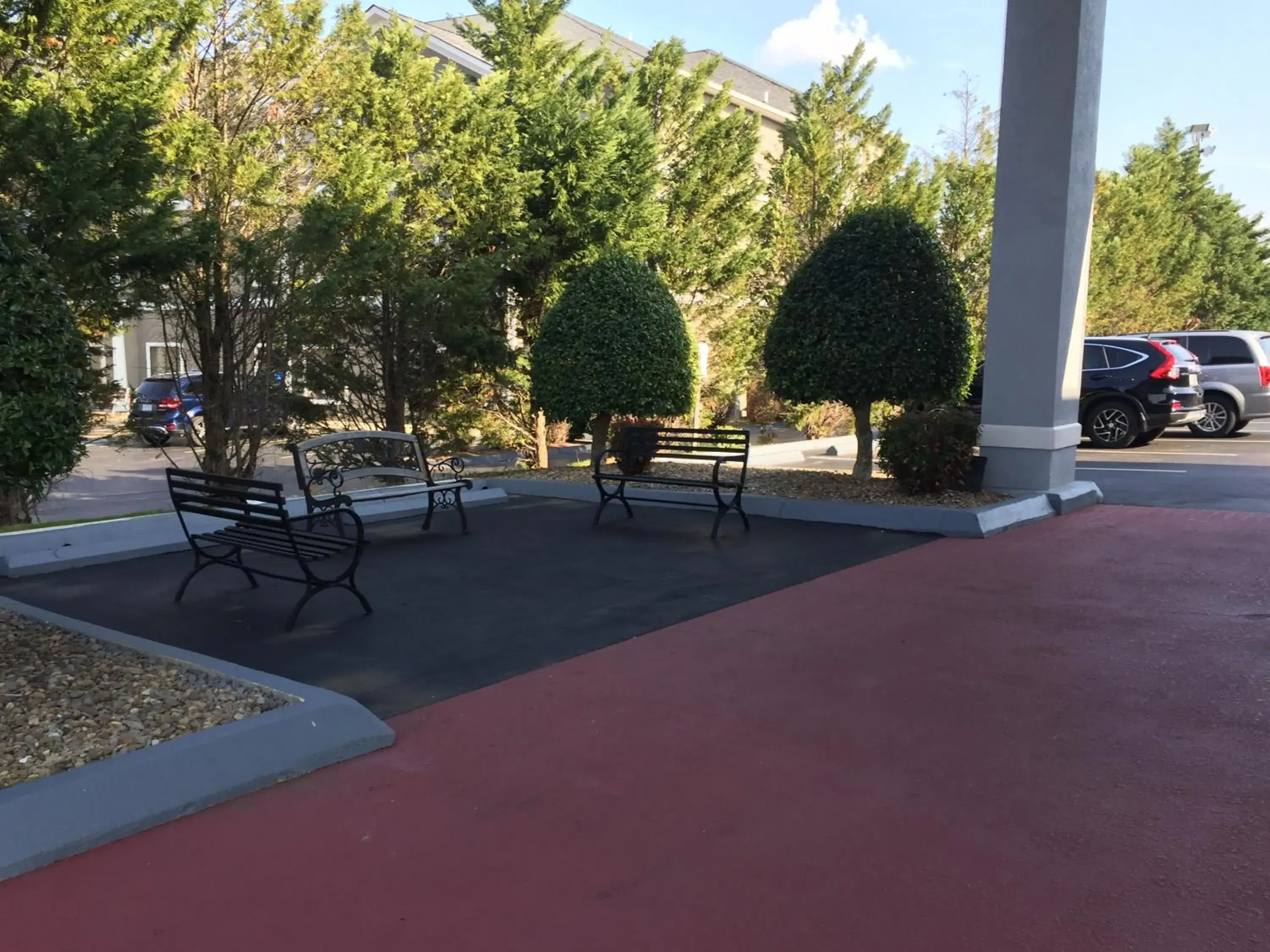 Property building in Super 8 by Wyndham Dandridge Property building in Super 8 by Wyndham Dandridge