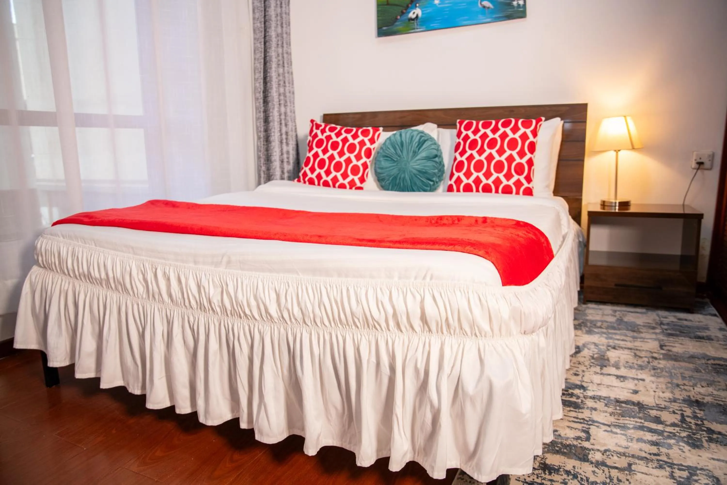 Luxurious-2 bedroom apartment with a swimming pool in Kilimani Nairobi
