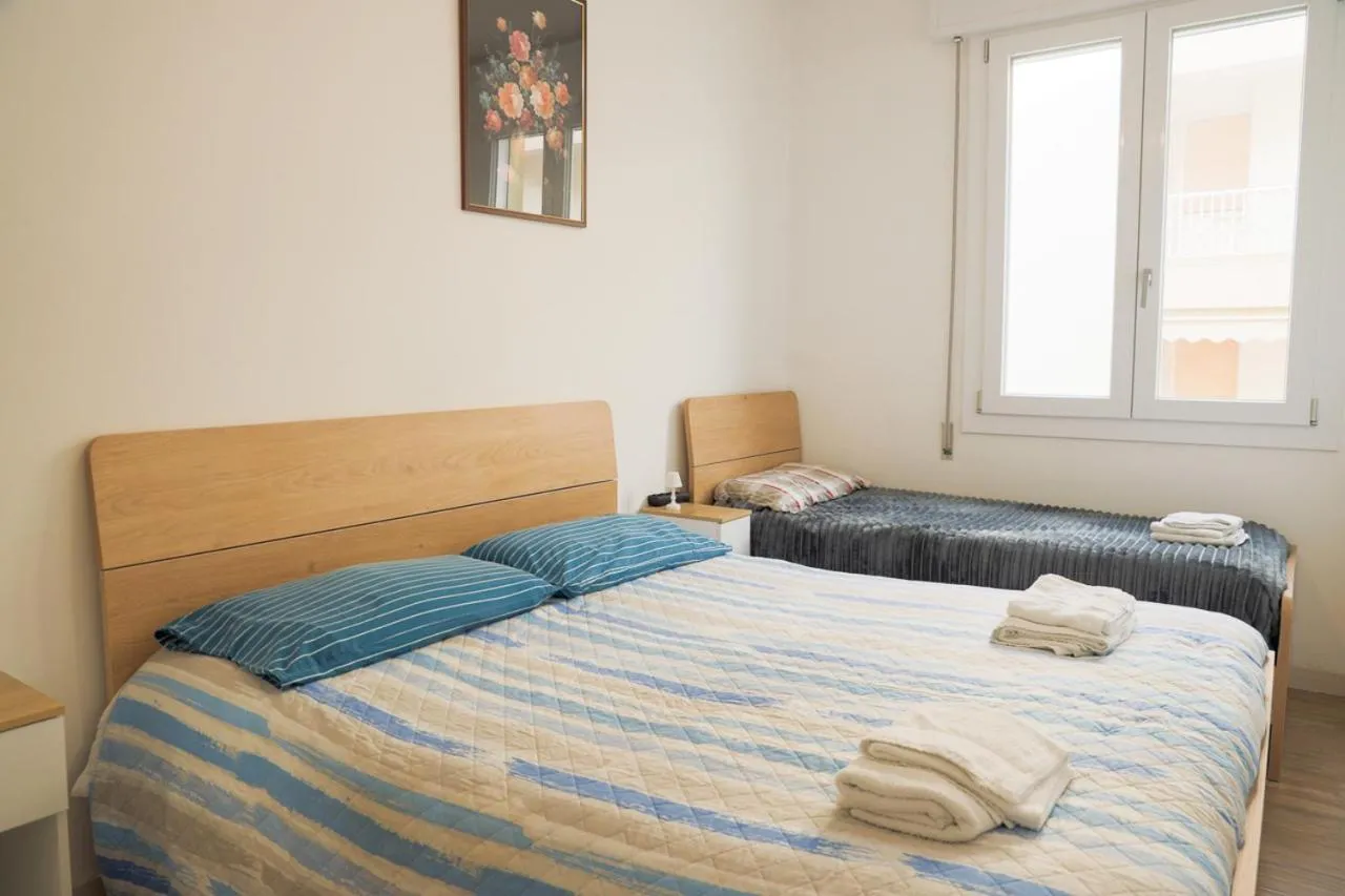 Bed in [Blu Kobler] - Ampio appartamento fronte mare