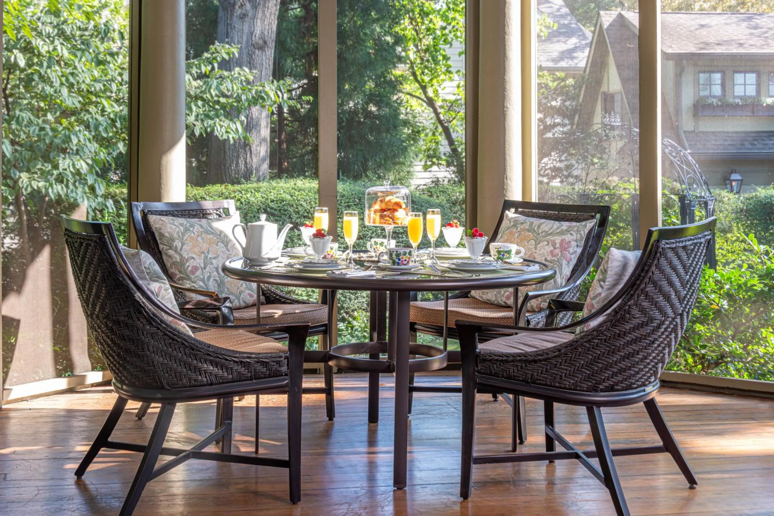 Patio in Stonehurst Place Bed & Breakfast