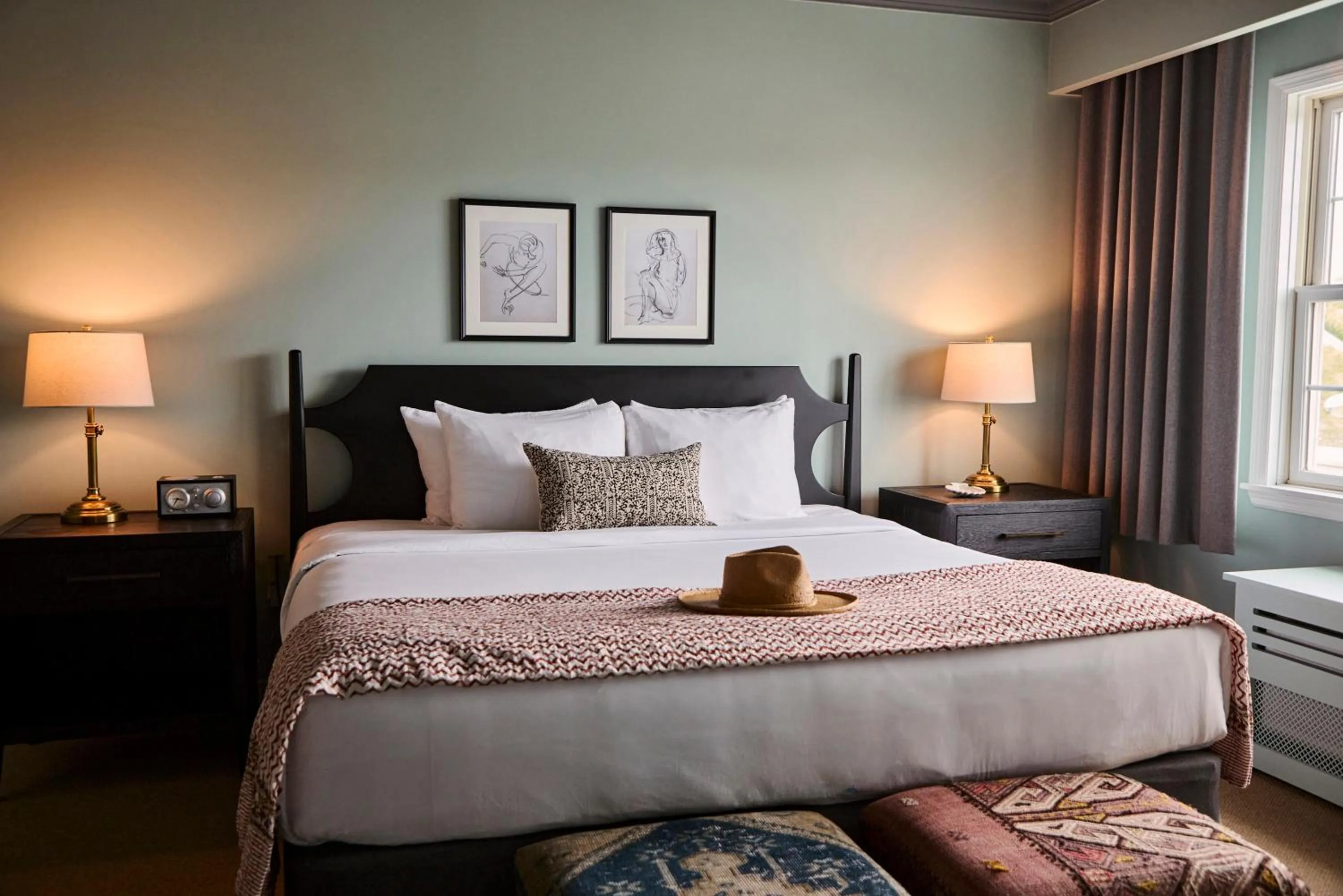 Bedroom, Bed in The Harbor Front Inn