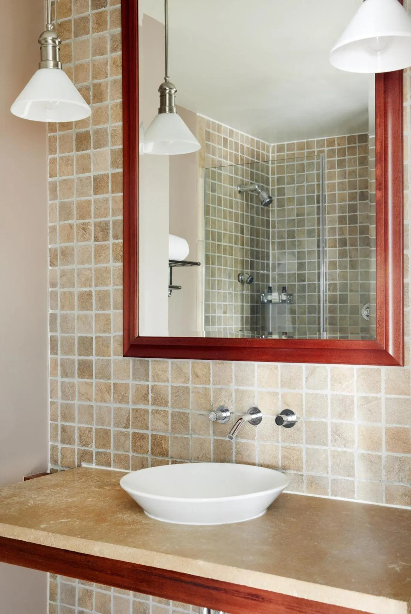 Photo of the whole room in The Harbor Front Inn