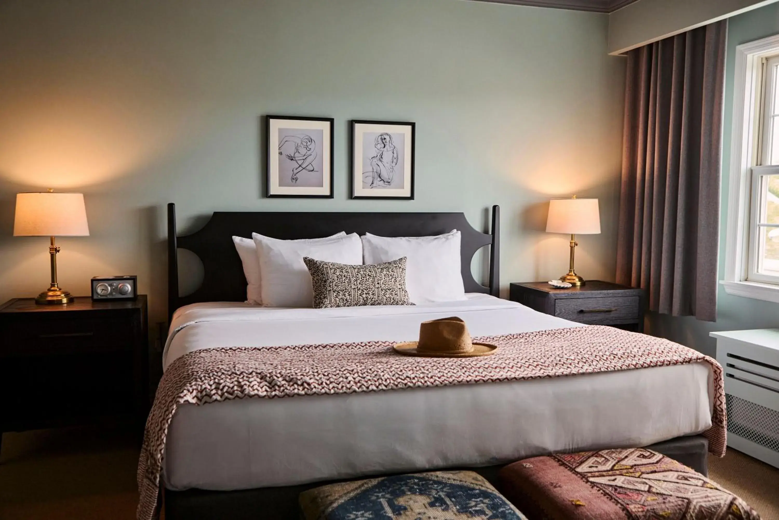 Bedroom, Bed in The Harbor Front Inn Bedroom, Bed in The Harbor Front Inn