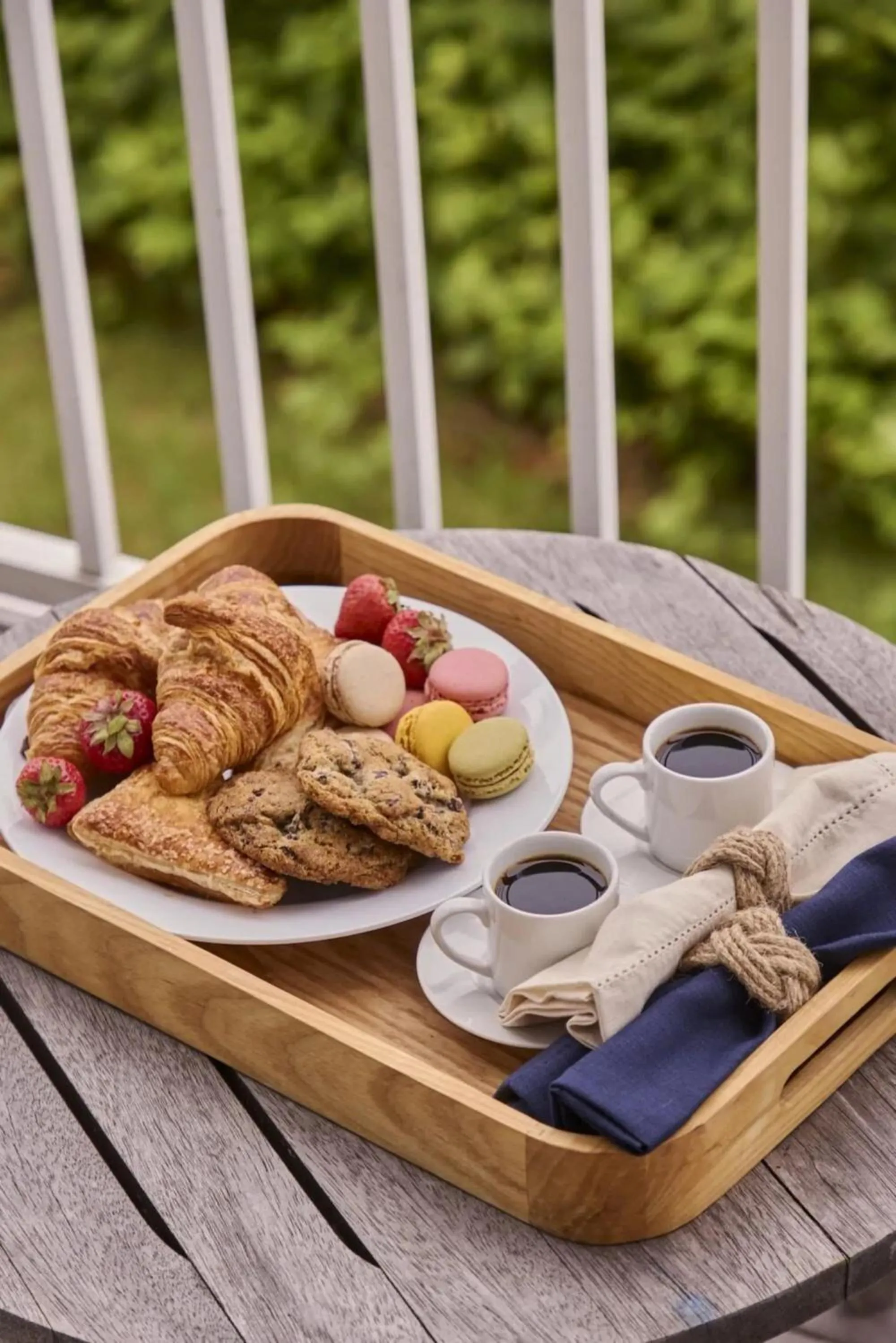 Breakfast in The Harbor Front Inn