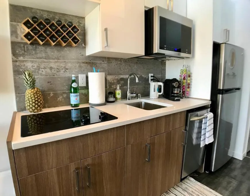 Modern Capitol Hill Studio Steps to Volunteer Park