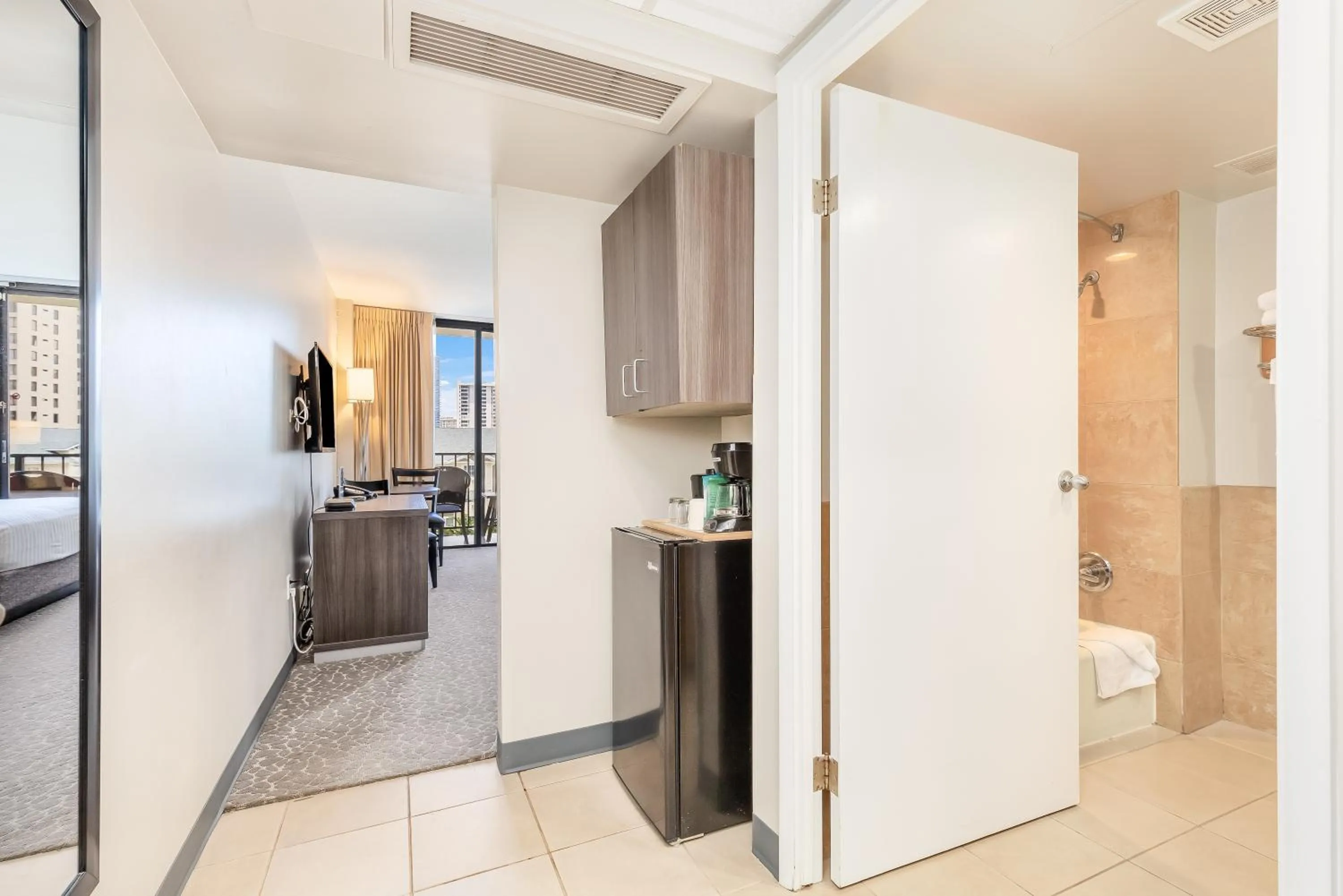 Photo of the whole room in Castle at Palms at Waikīkī