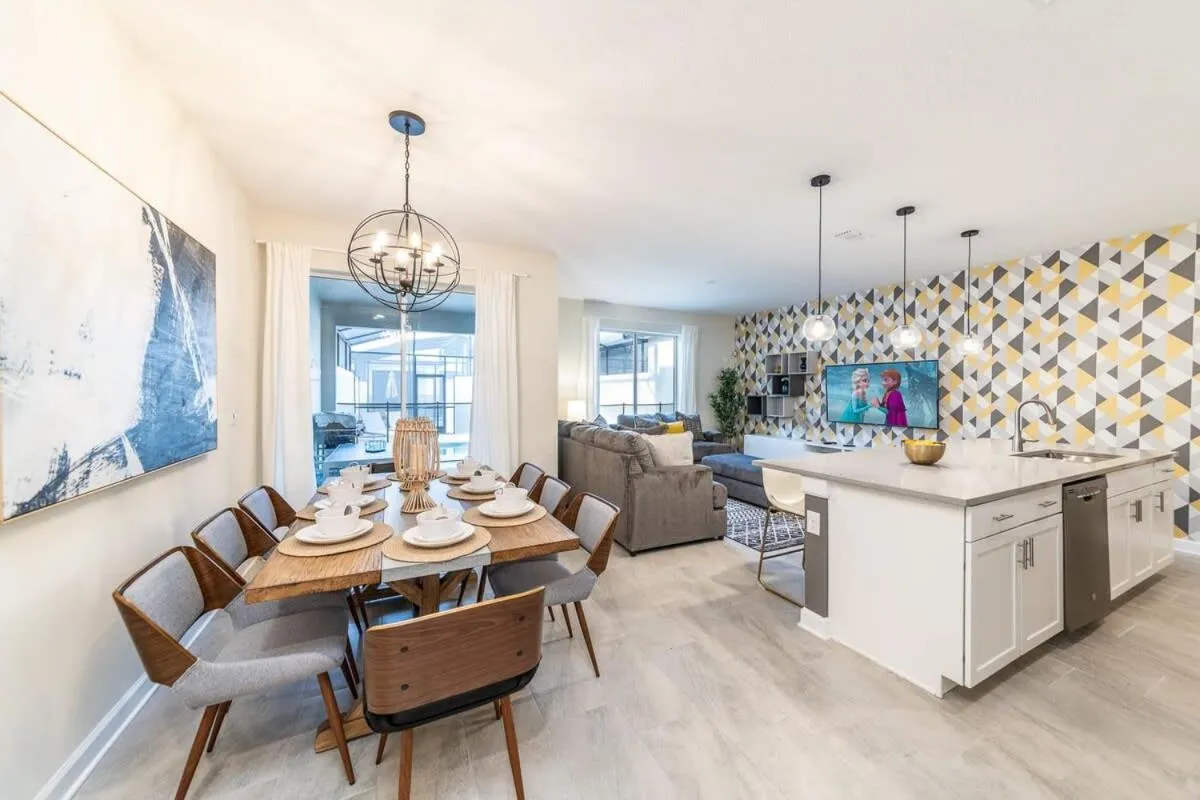 Magic villa with themed bedrooms and private pool