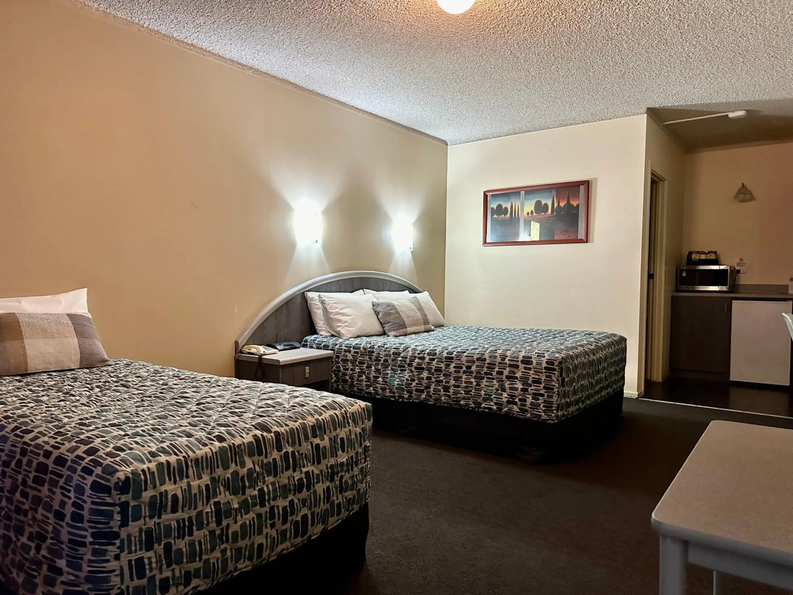 Standard Twin Room in Westland Hotel Motel Standard Twin Room in Westland Hotel Motel