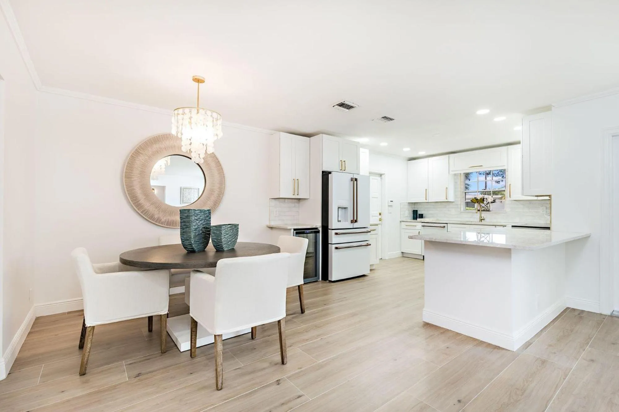 Kitchen or kitchenette in Santa Lucia Estate - Hotel Homes