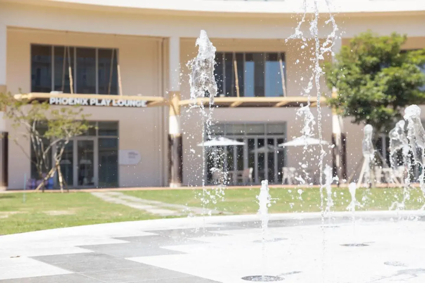 Property building in Phoenix Island Property building in Phoenix Island