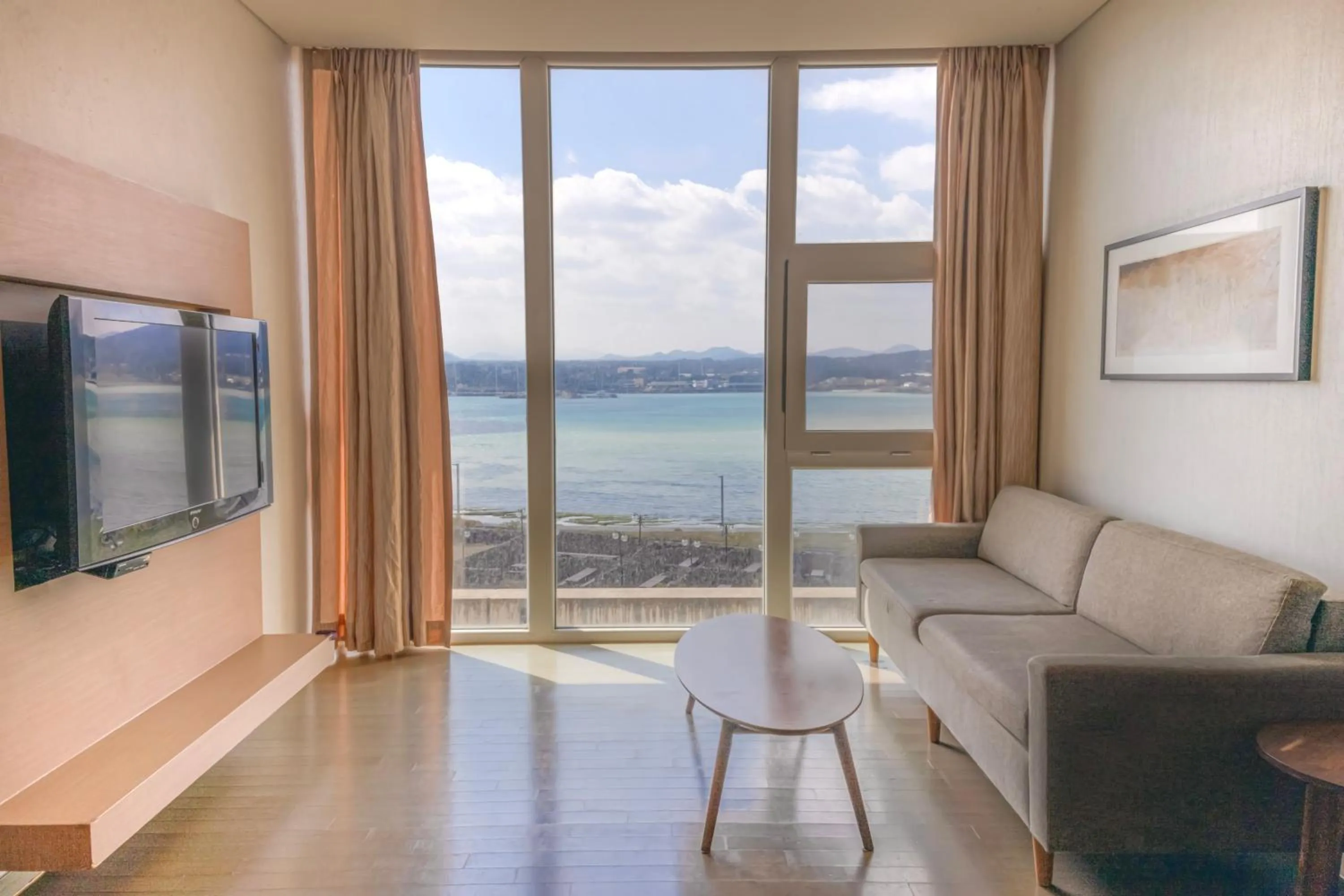 Decorative detail in Phoenix Island