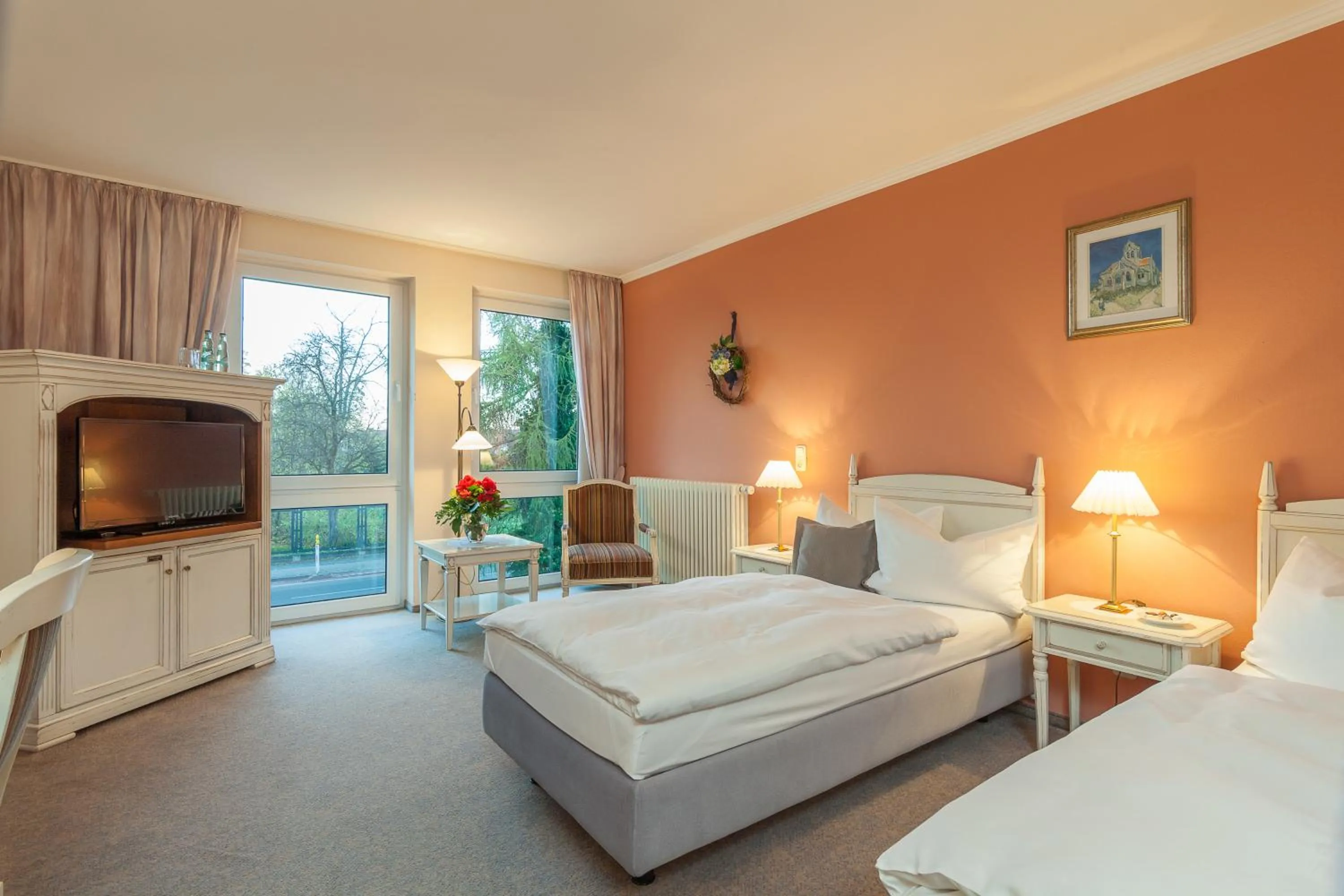 Photo of the whole room, Bed in Hotel & Restaurant Grotehof