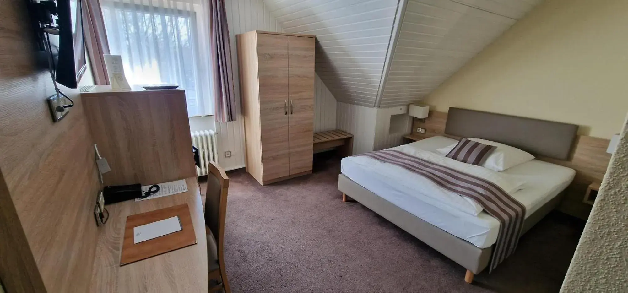 Double Room - single occupancy in Hotel & Restaurant Grotehof Double Room - single occupancy in Hotel & Restaurant Grotehof