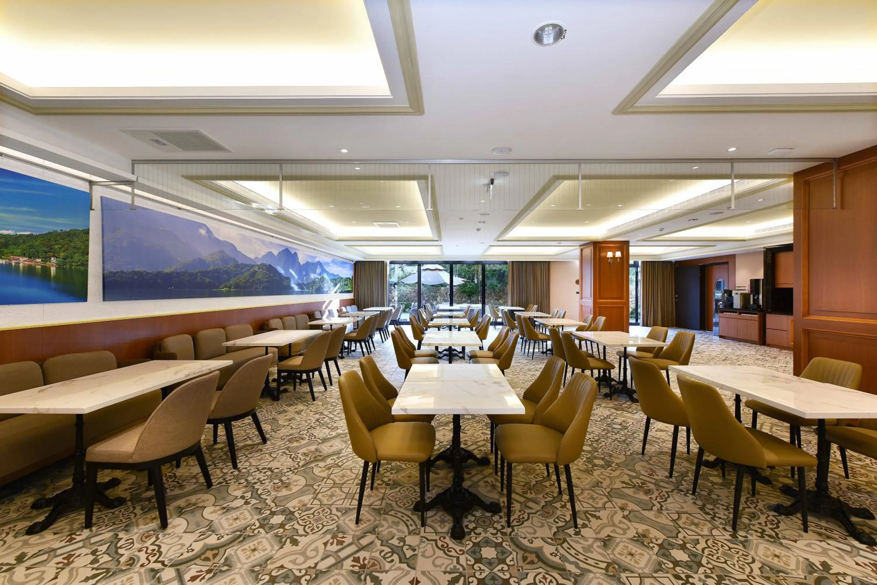 Restaurant/places to eat in Fullon Poshtel - Shuili