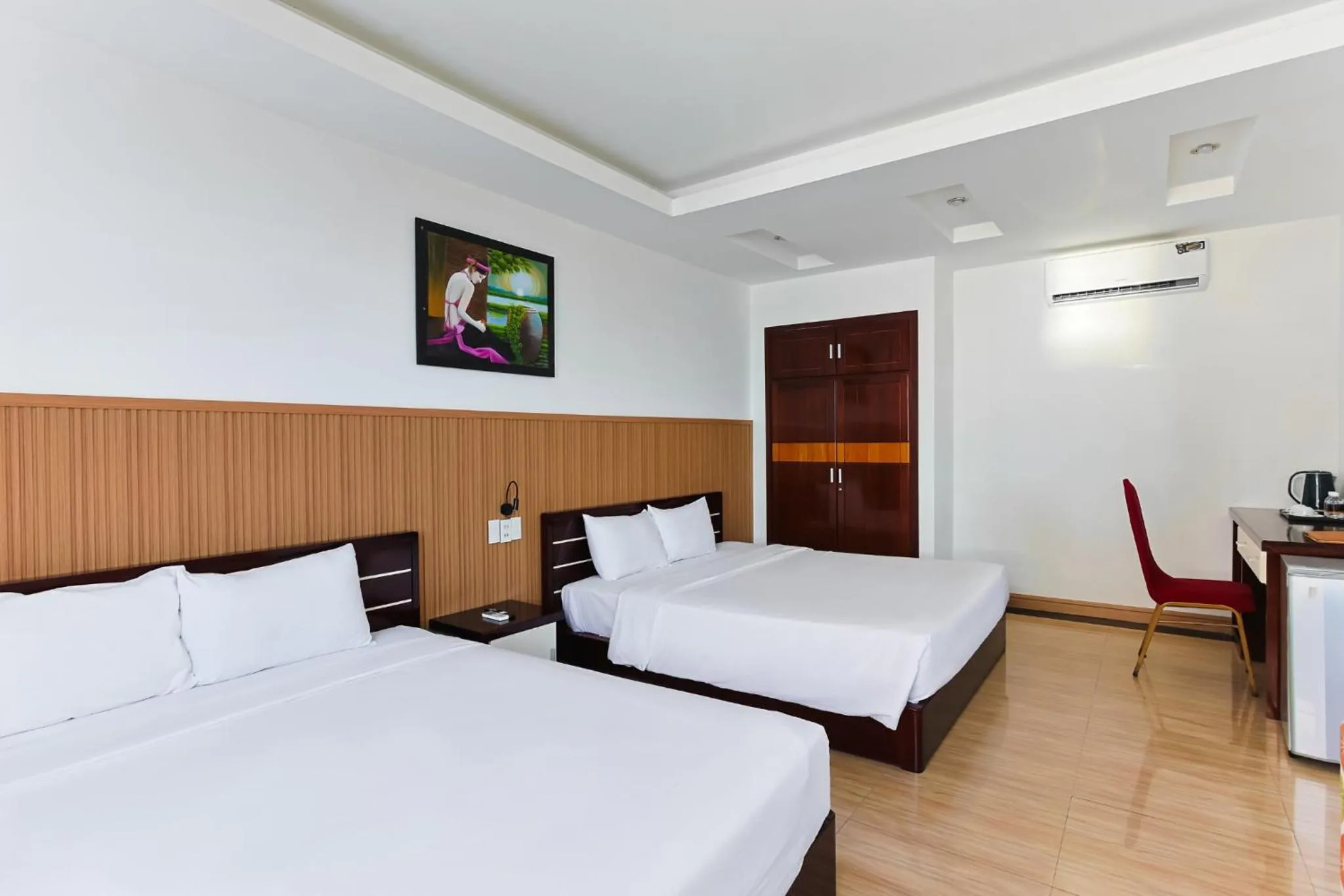 Bedroom, Bed in Happy Light Central Nha Trang