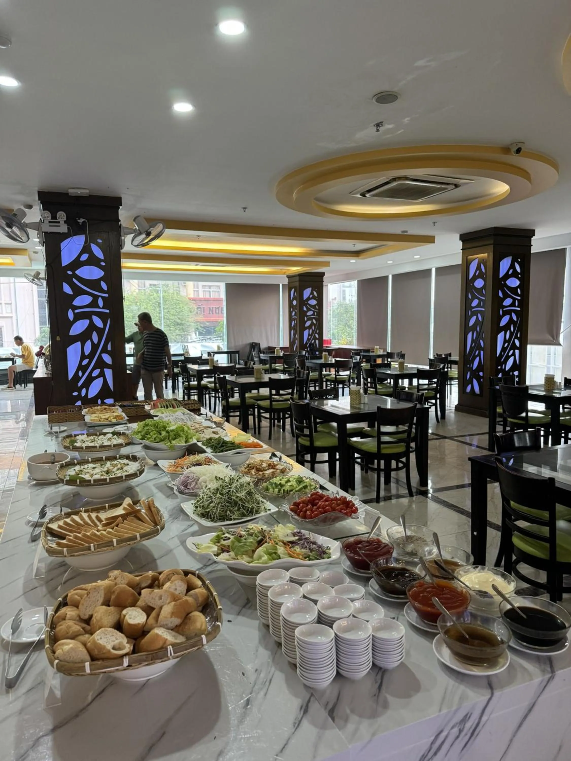 Food and drinks in Happy Light Central Nha Trang