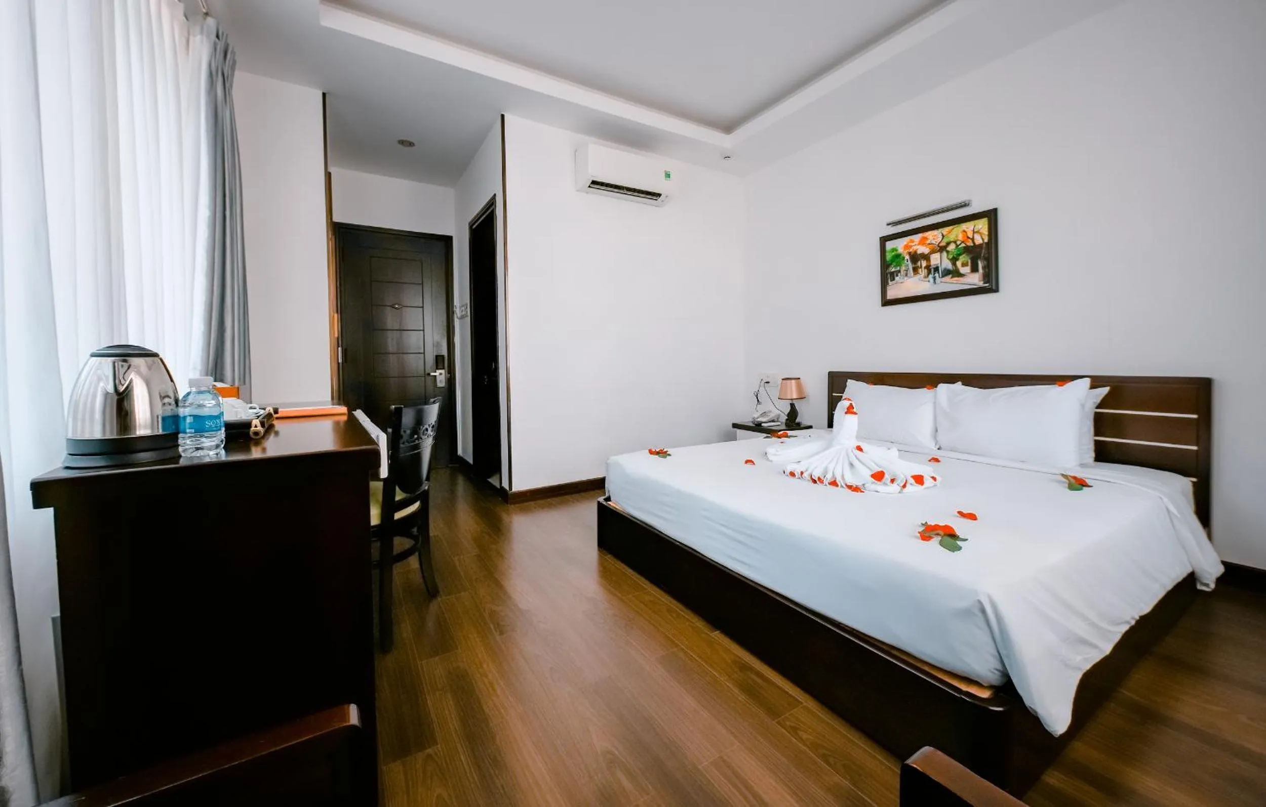 Bed in Happy Light Central Nha Trang