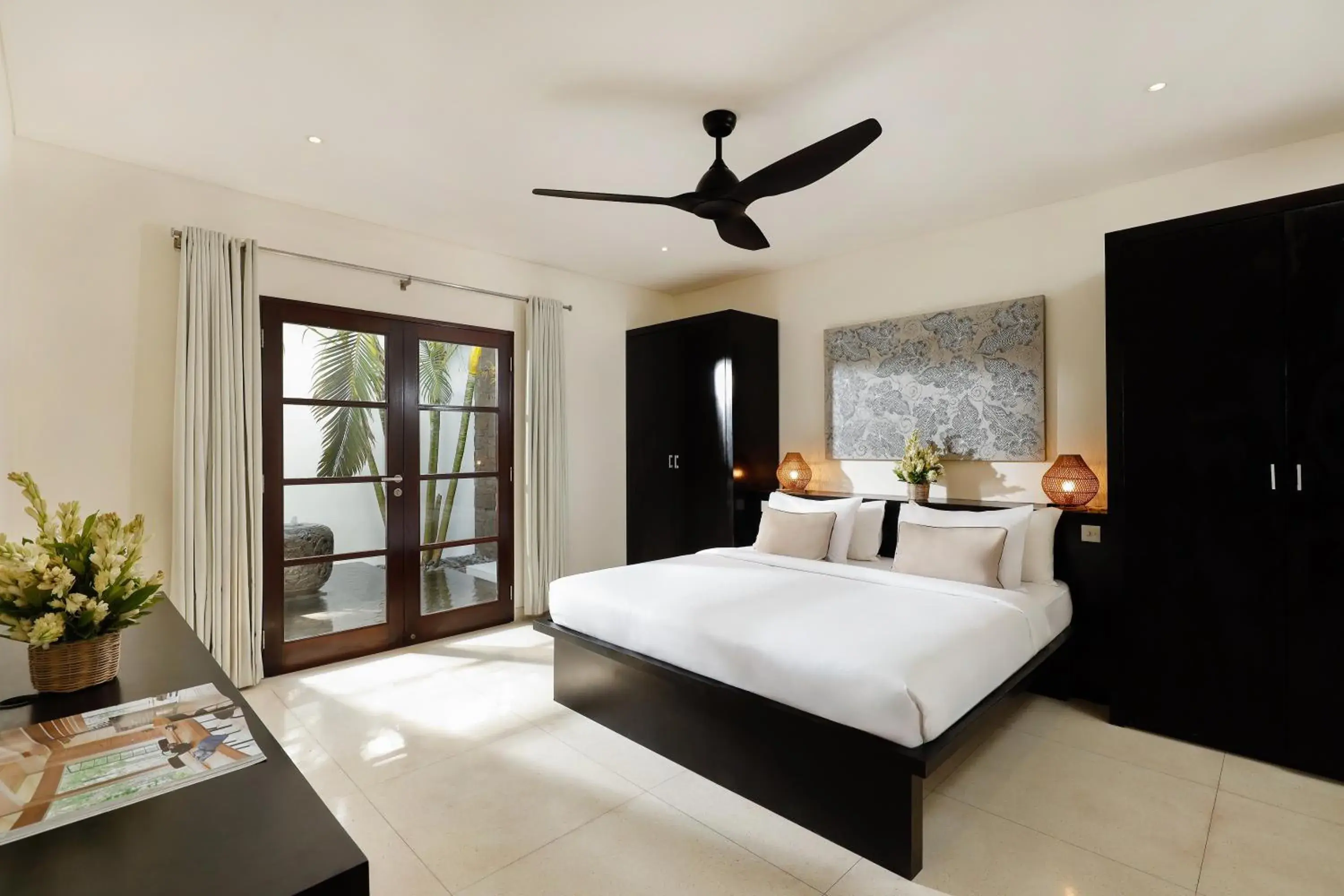 Villa - Beach Front in Black Beach Villa - Absolute Beachfront Escape Villa - Beach Front in Black Beach Villa - Absolute Beachfront Escape
