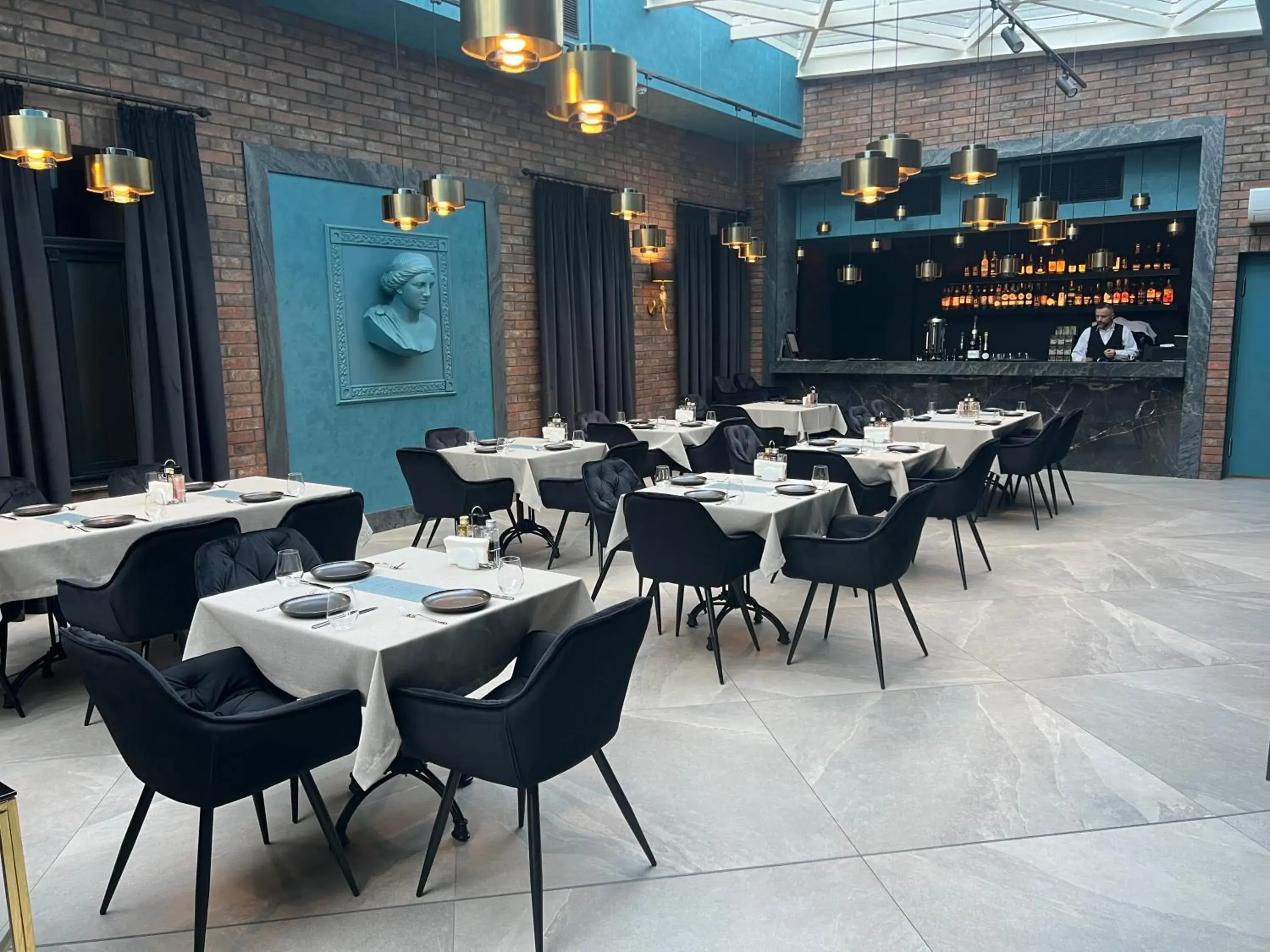 Restaurant/places to eat in Richmond Hotel Restaurant/places to eat in Richmond Hotel