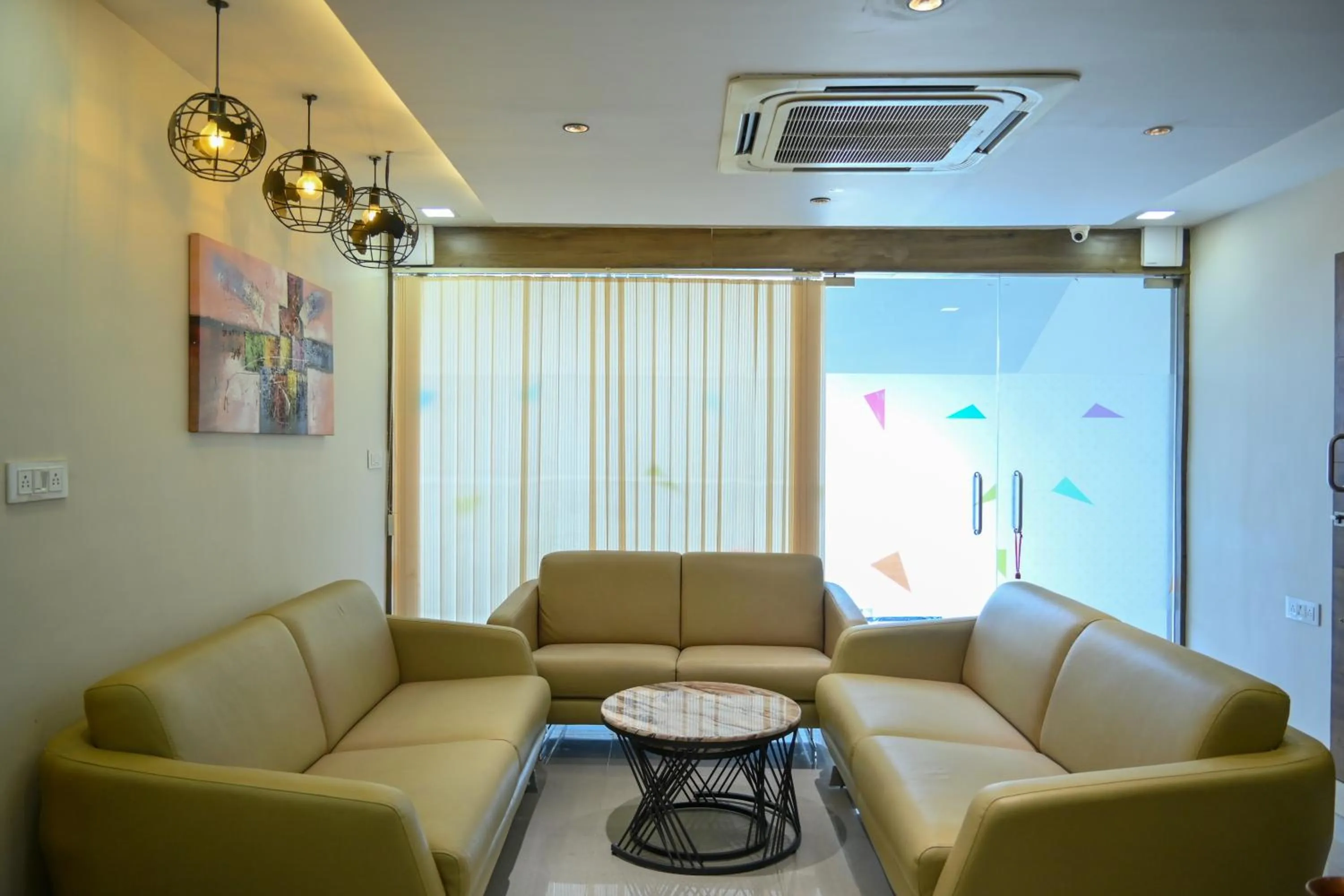 Lobby or reception in Hotel Royal Ican Sindhubhavan Road