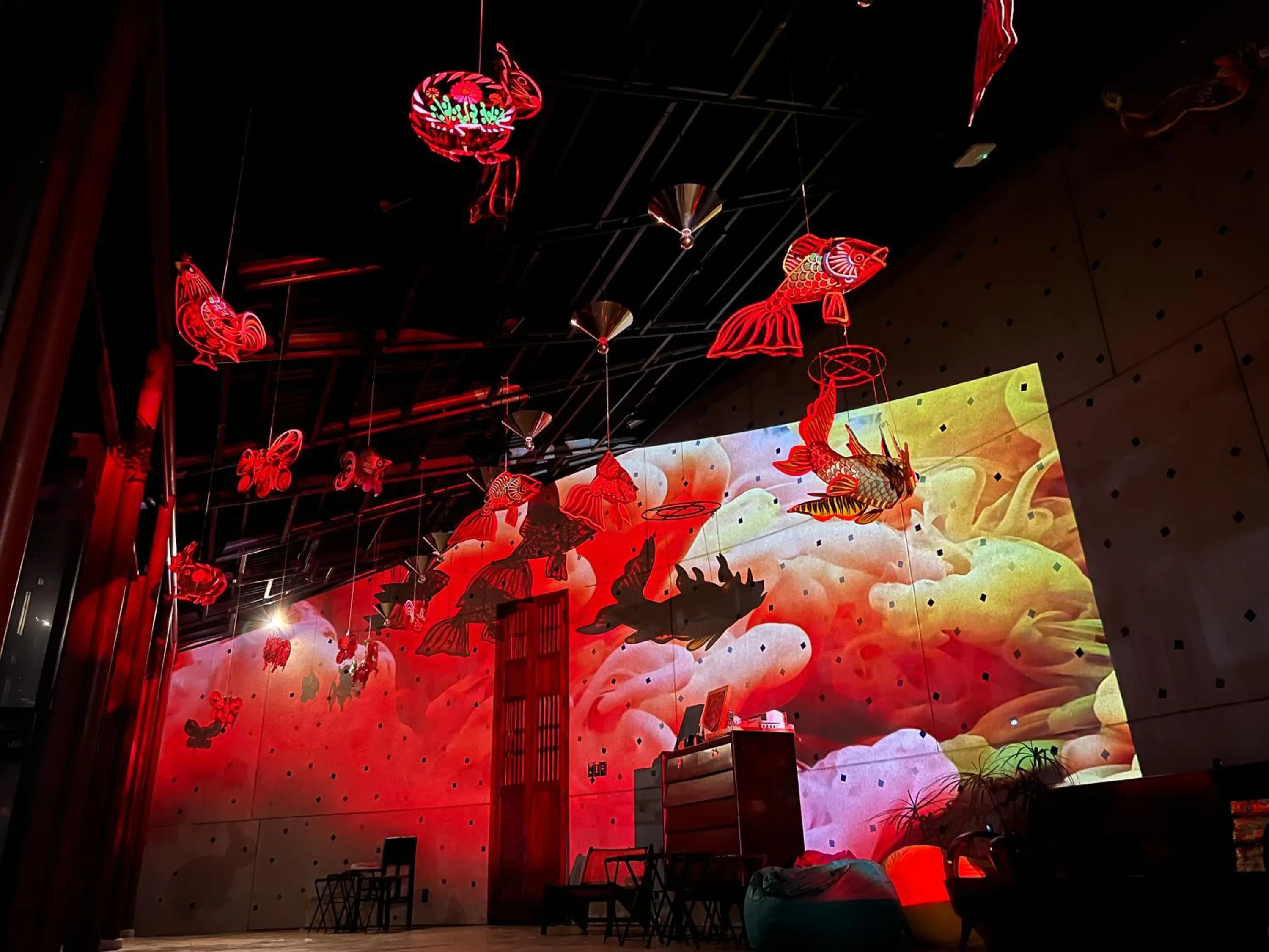 Communal lounge/ TV room in De Hué