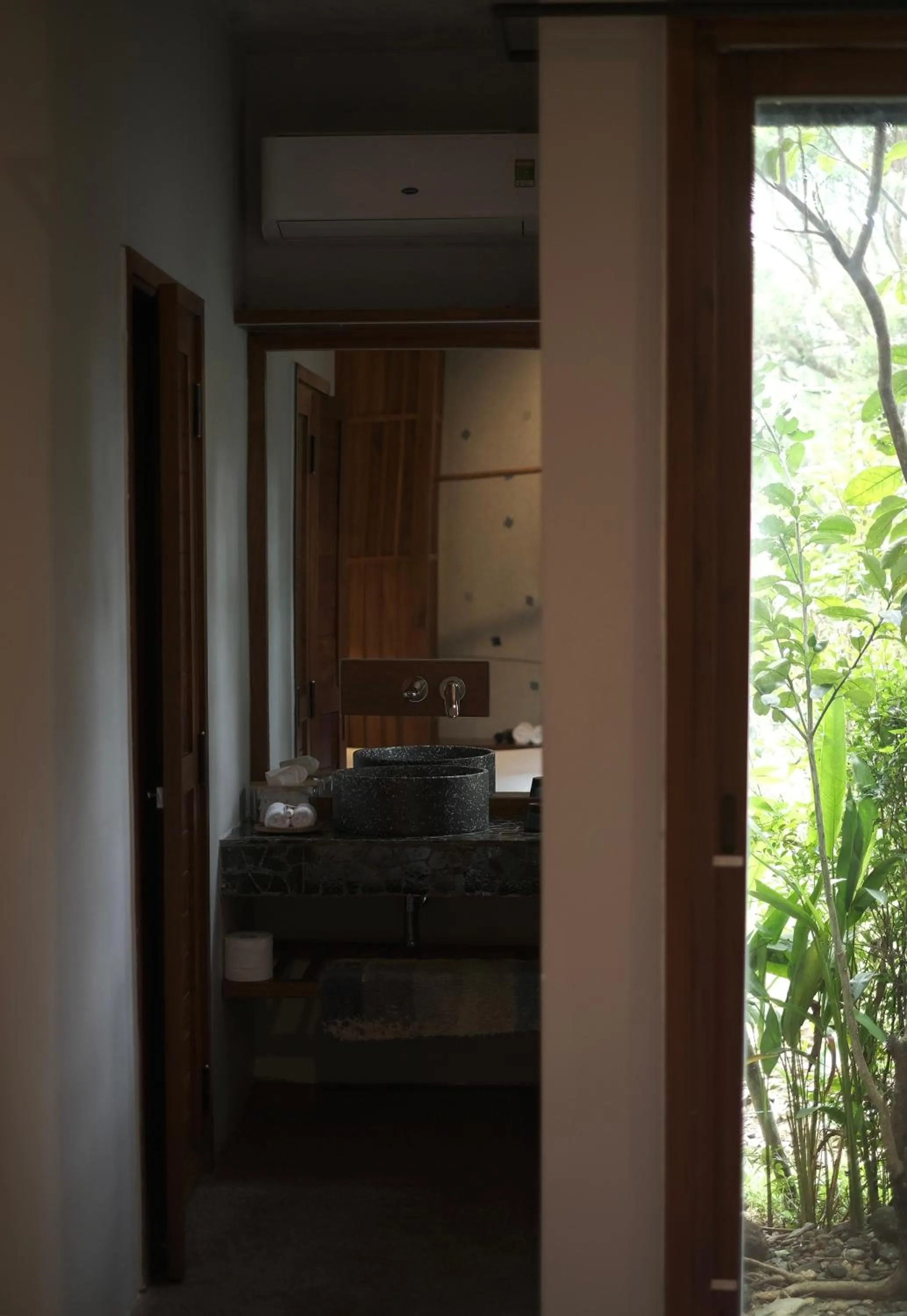 Garden, Bed in De Hué