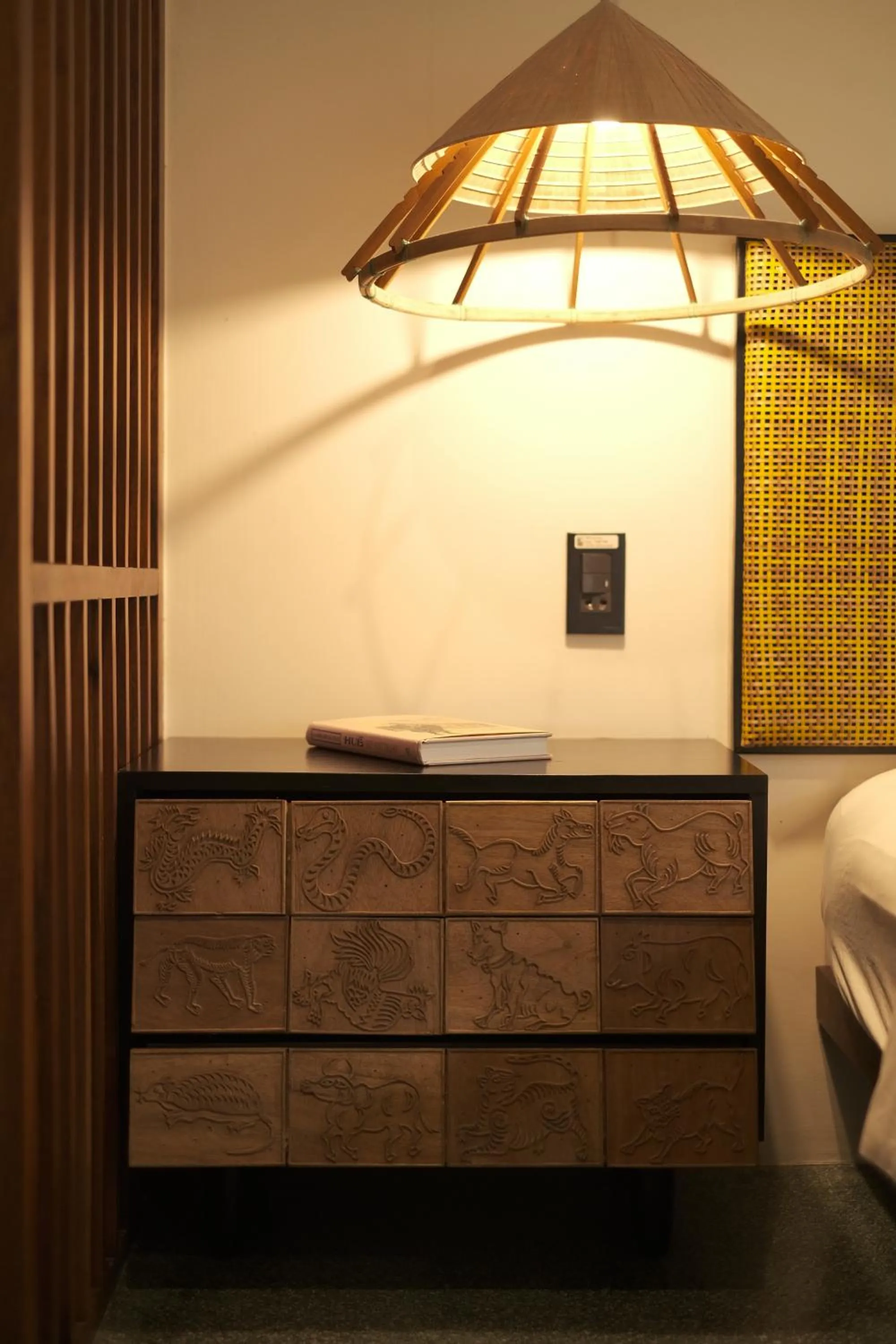 furniture in De Hué