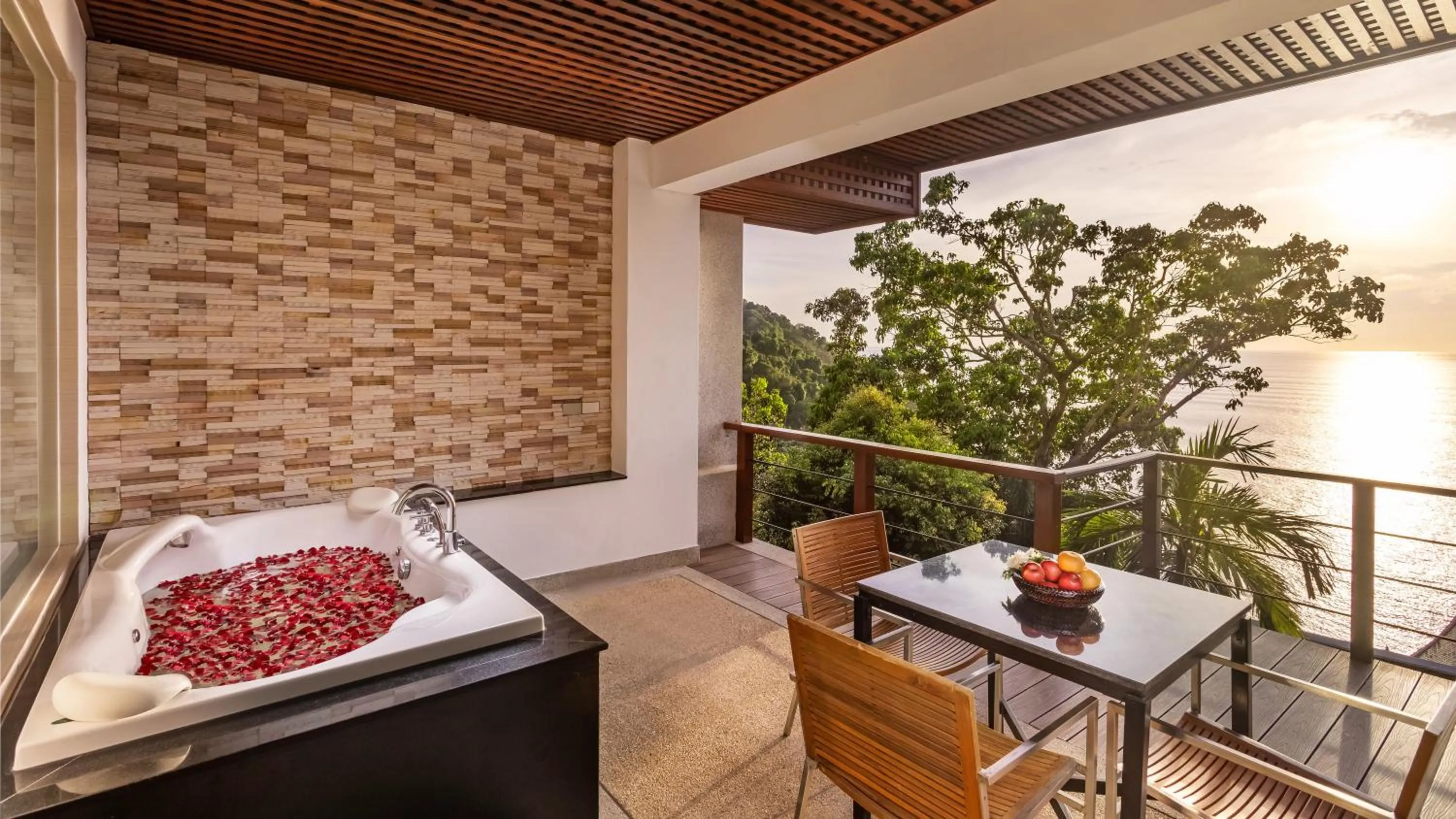 Swimming pool, Bed in Villa Varya